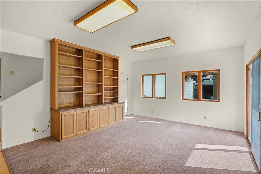 Santa Maria, California, 93454, United States, 5 Bedrooms Bedrooms, ,3 BathroomsBathrooms,Residential,For Sale,2032252