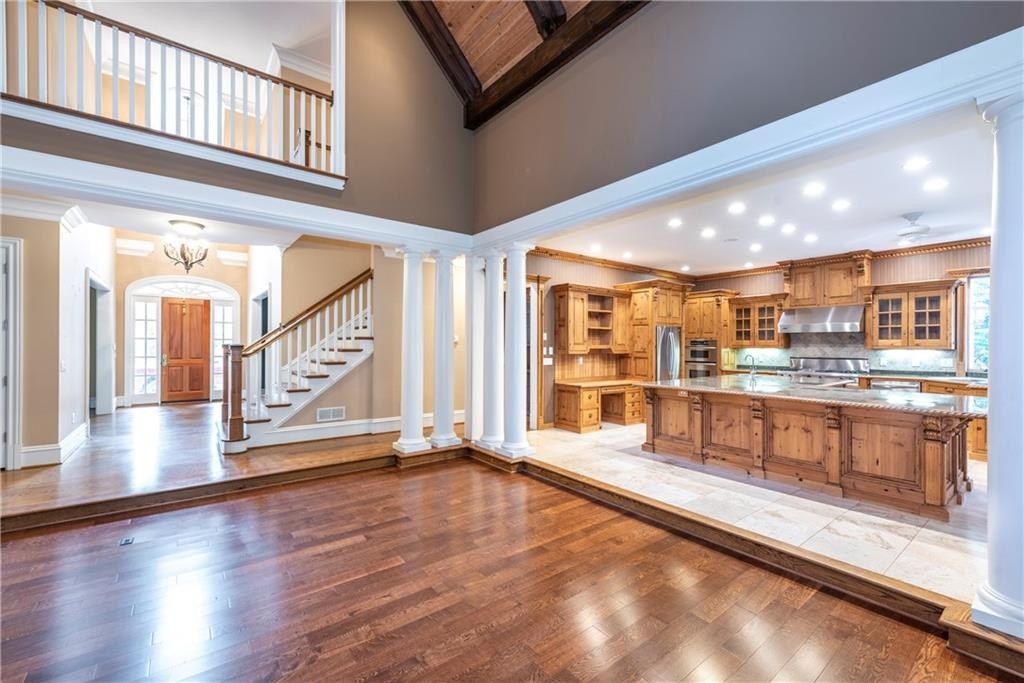 307 Meadowlands Drive, Talking Rock, Georgia, 30175, United States, 4 Bedrooms Bedrooms, ,6 BathroomsBathrooms,Residential,For Sale,307 Meadowlands Drive,1639976