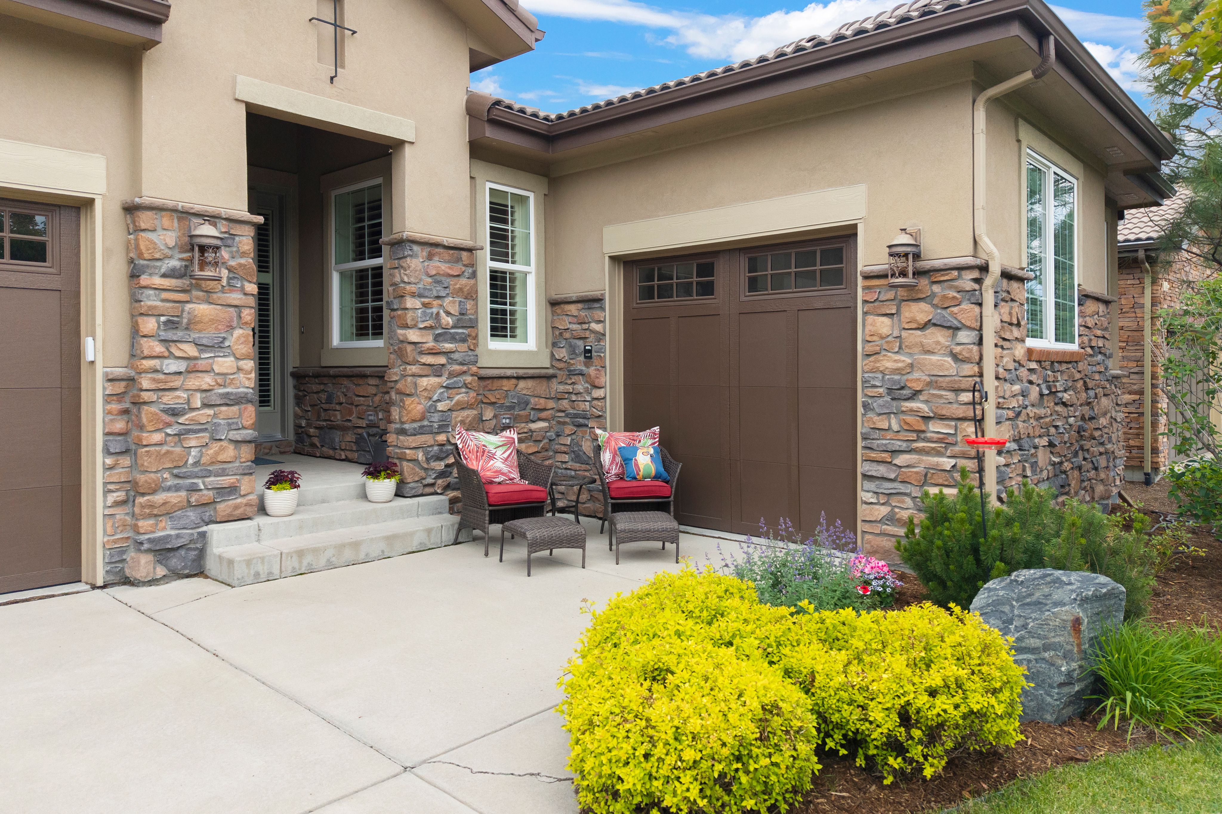  Graciously appointed and impeccably maintained, this patio home - 物件實景