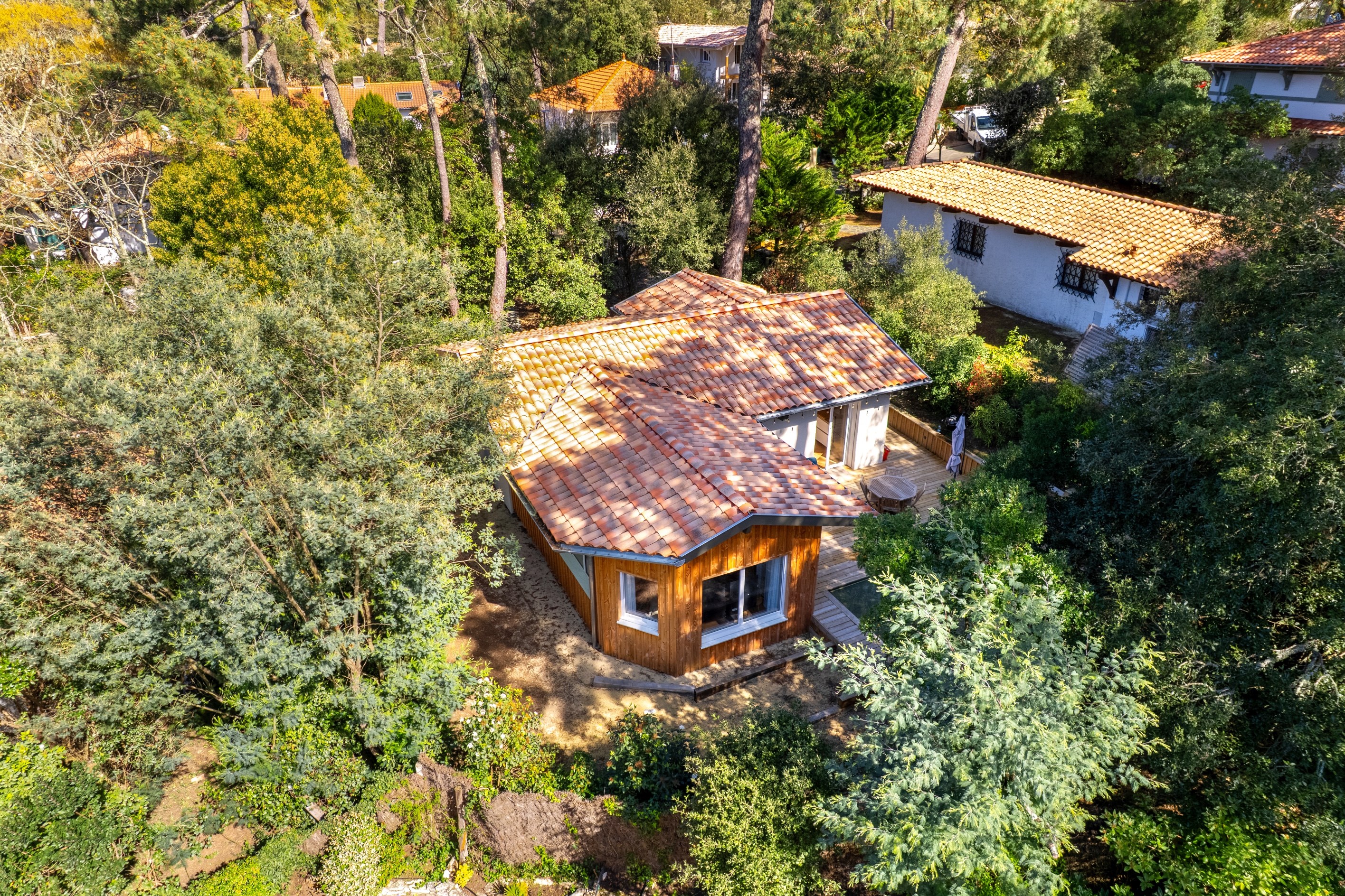  CHARMING VILLA JUST A STONE