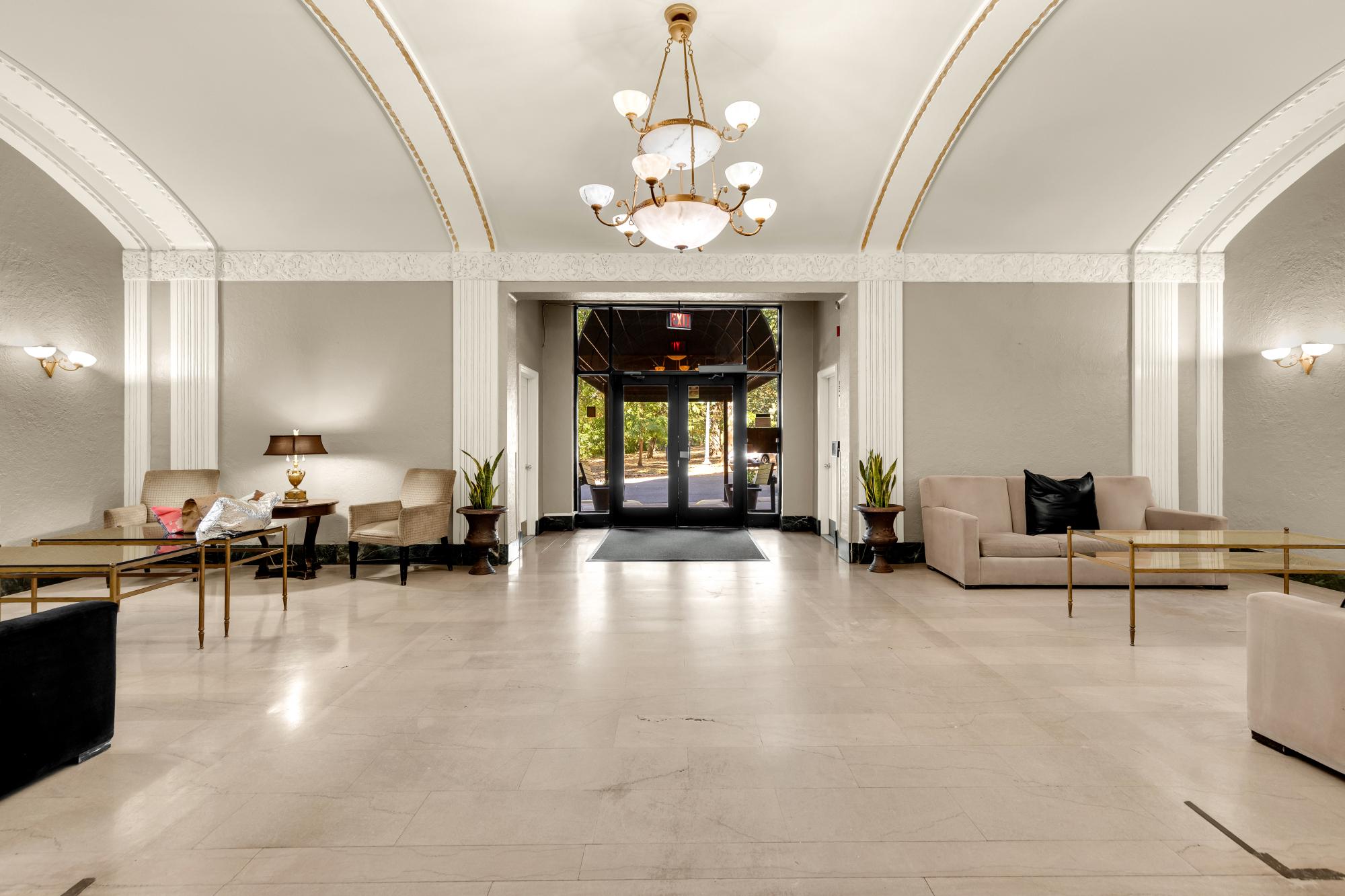  2040 Belmont Road NW, Washington, DC, 20009 - 物件實景