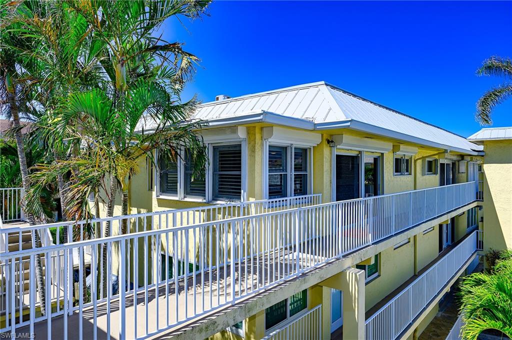 Naples, Florida, 34102, United States, 2 Bedrooms Bedrooms, ,2 BathroomsBathrooms,Residential,For Sale,1867341