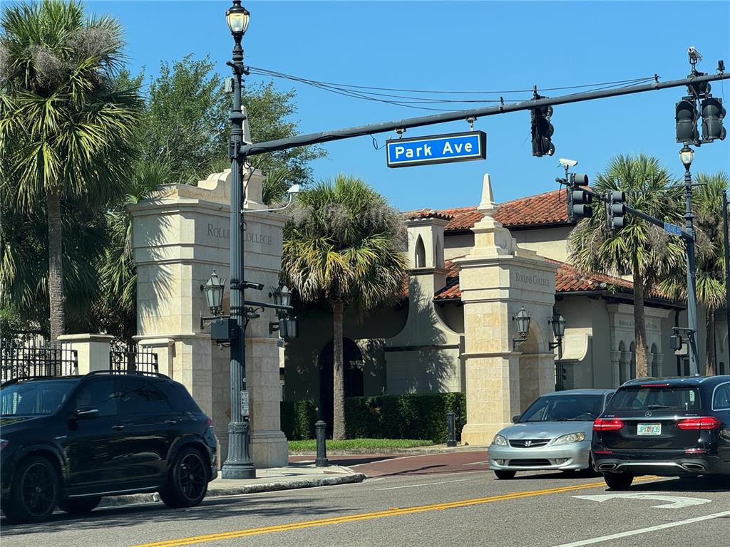 Winter Park, Florida, 32792, United States, 4 Bedrooms Bedrooms, ,2 BathroomsBathrooms,Residential,For Sale,1991999