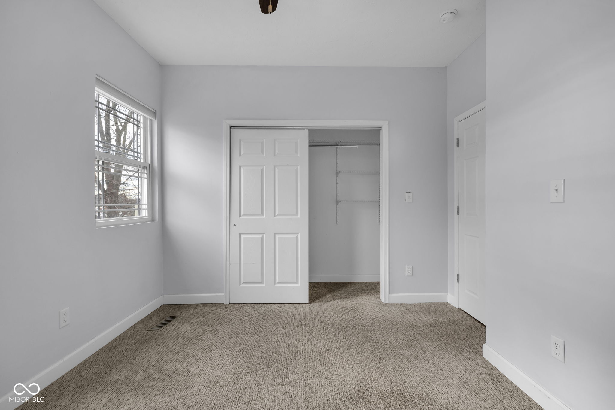 Indianapolis, Indiana, 46203, United States, ,Residential,For Sale,2010701