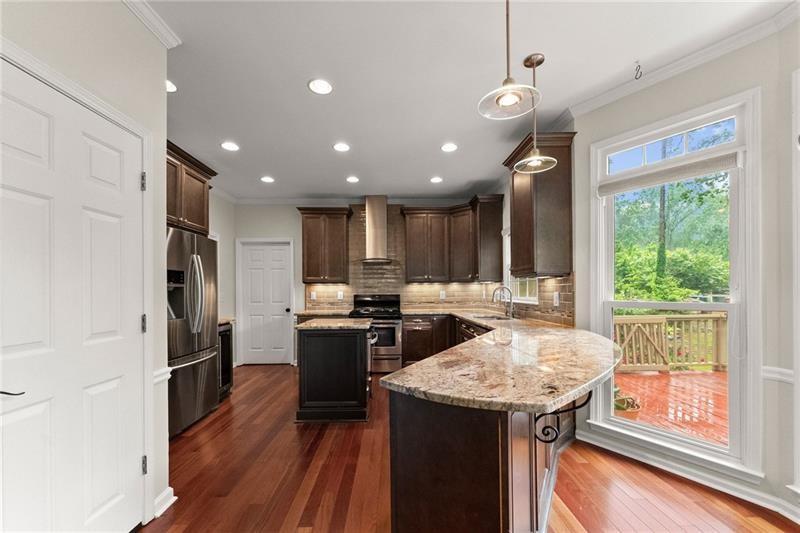 Cumming, Georgia, 30041, United States, 4 Bedrooms Bedrooms, ,3 BathroomsBathrooms,Residential,For Sale,1928883
