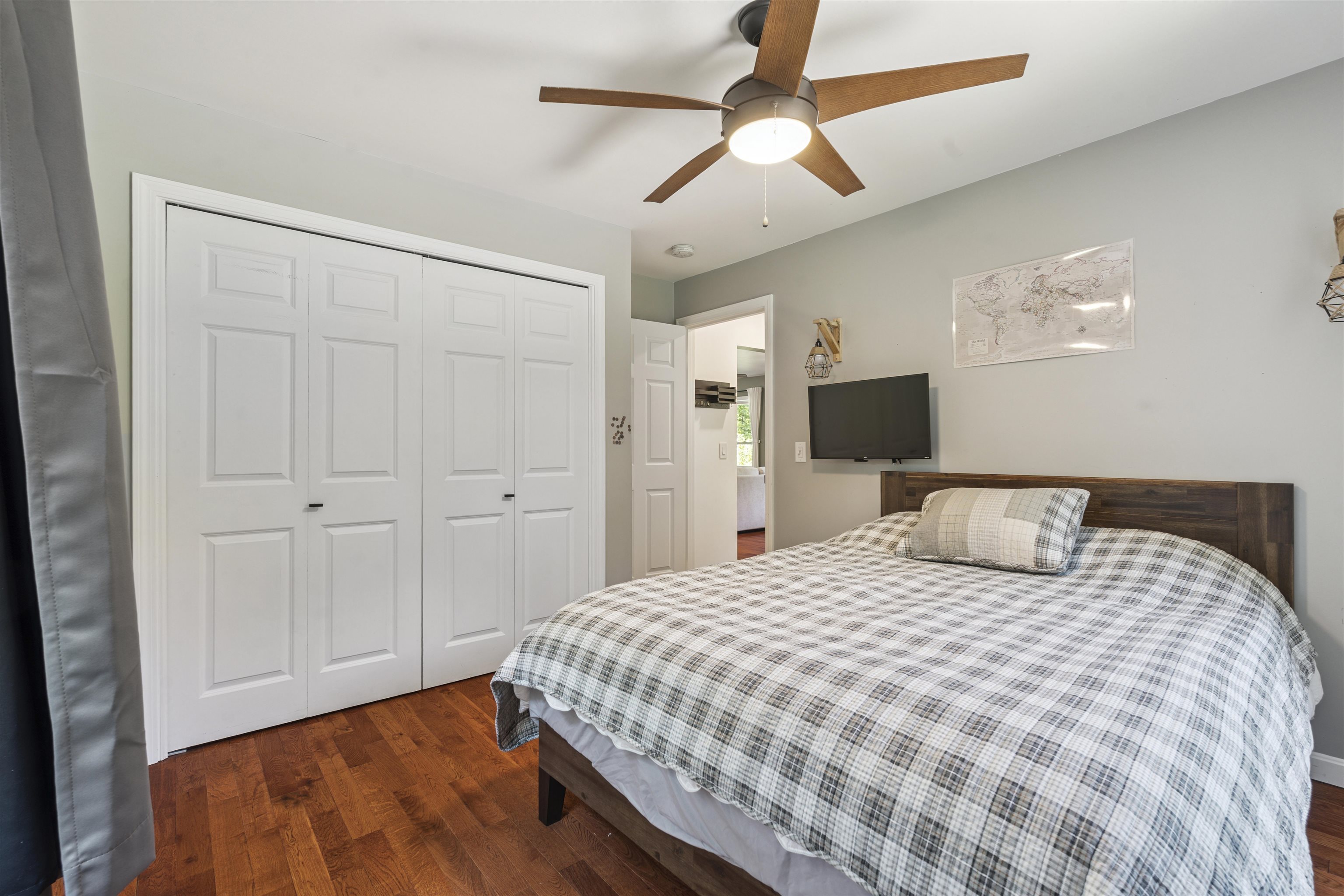Holderness, New Hampshire, 03245, United States, 3 Bedrooms Bedrooms, ,2 BathroomsBathrooms,Residential,For Sale,1918284