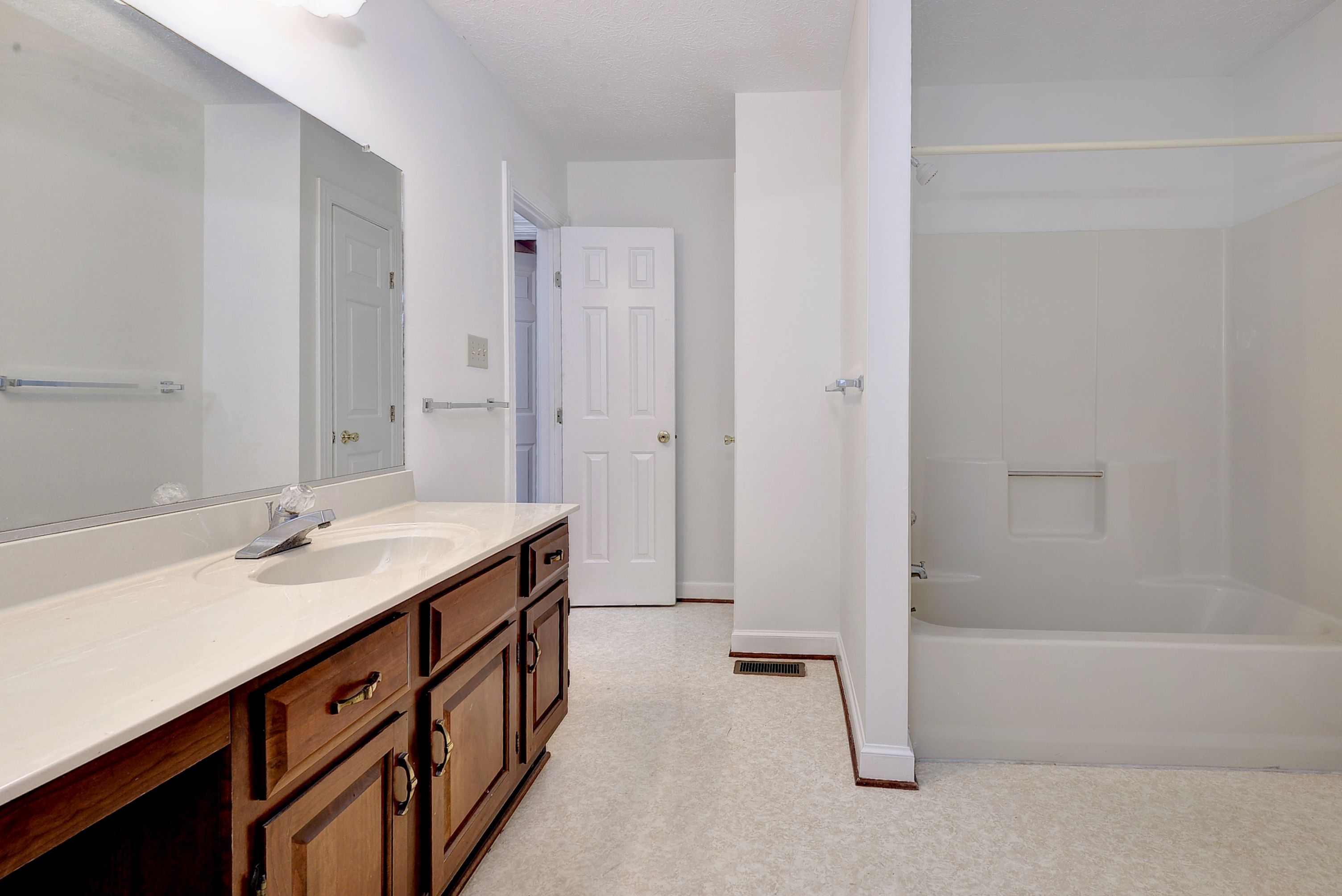  5540 Rolling Woods Drive, Williamsburg, VA 23185 - 物件實景
