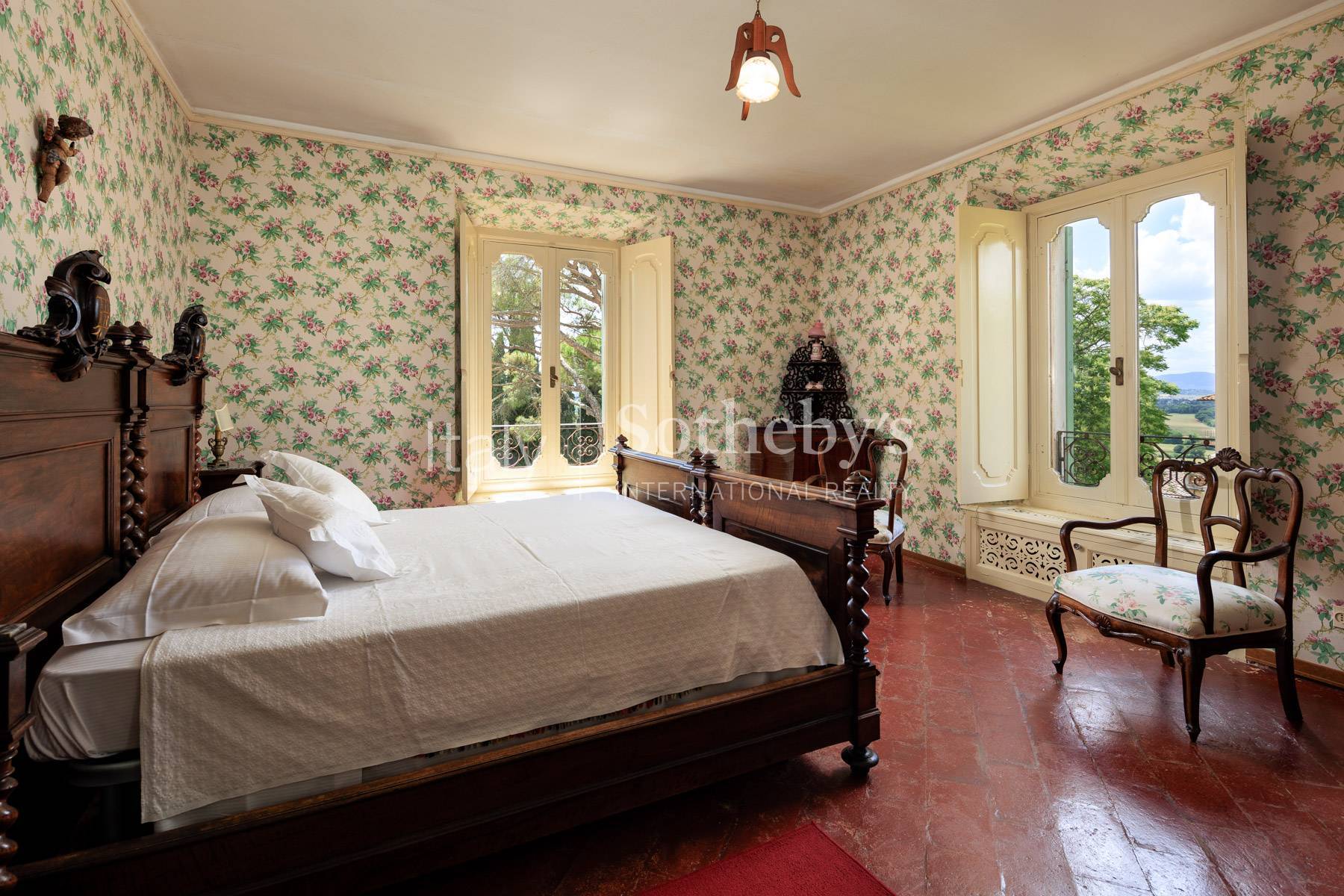  Magnificent historical villa with typical italian garden in Umbria - 物件實景