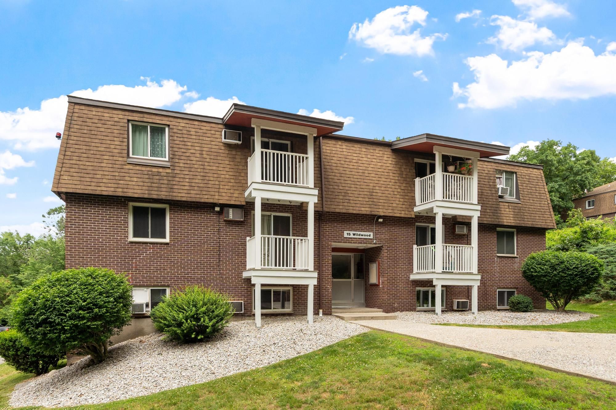  15 Wildwood Street, Unit B19, Dracut, MA, 01826 - 物件實景