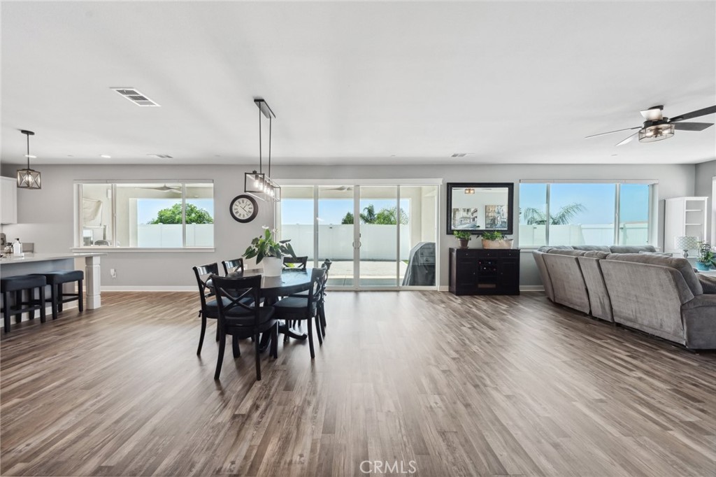 Yucaipa, California, 92399, United States, 4 Bedrooms Bedrooms, ,4 BathroomsBathrooms,Residential,For Sale,1847637