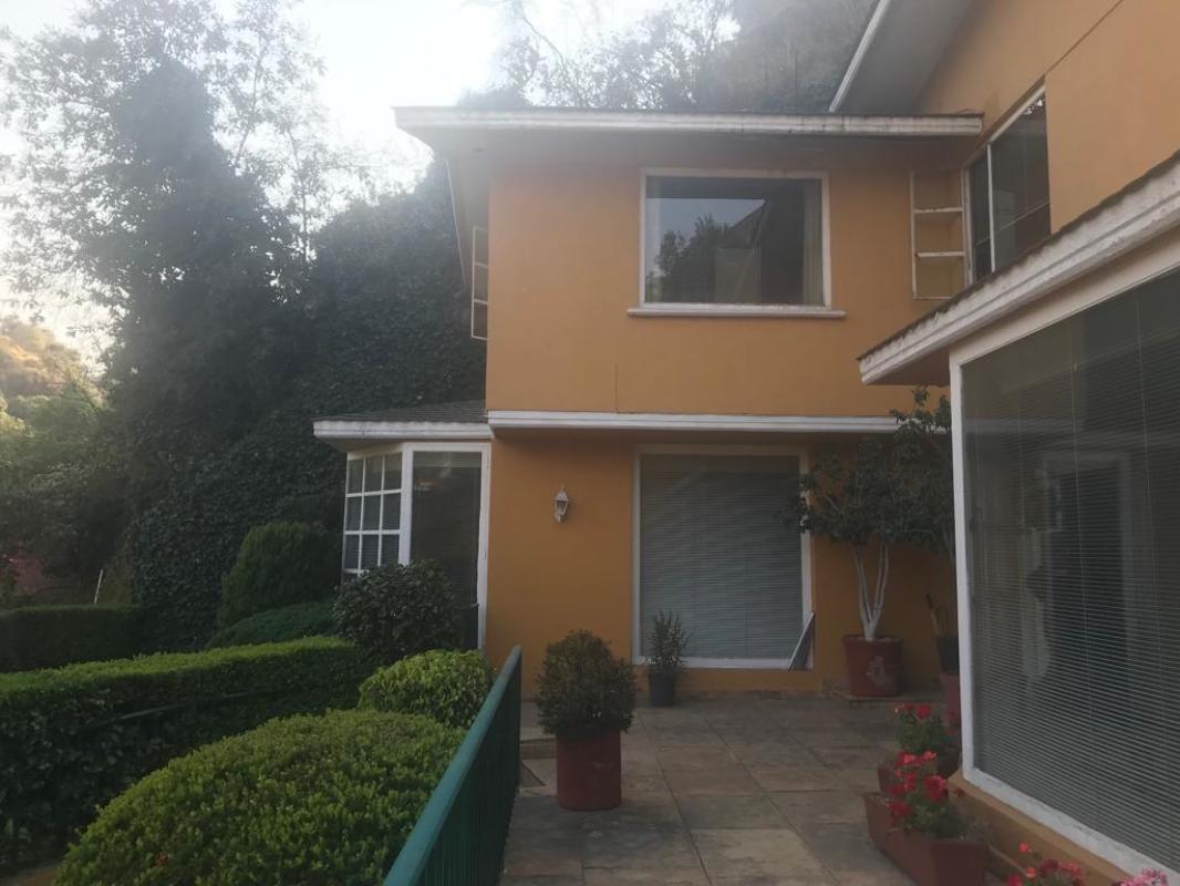 Cerrada de An?huac, Huixquilucan, Estado de México, 52786, Mexico, 3 Bedrooms Bedrooms, ,3 BathroomsBathrooms,Residential,For Sale,Cerrada de An?huac,1444773
