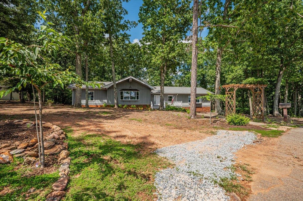 Spartanburg, South Carolina, 29306, United States, 4 Bedrooms Bedrooms, ,3 BathroomsBathrooms,Residential,For Sale,1942883