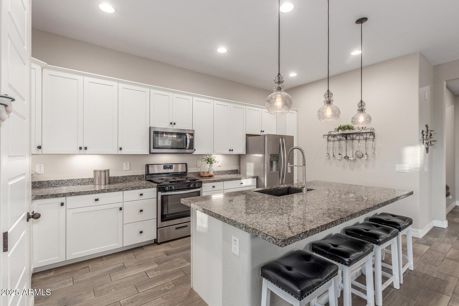 Goodyear, Arizona, 85395, United States, 3 Bedrooms Bedrooms, ,2 BathroomsBathrooms,Residential,For Sale,1979657