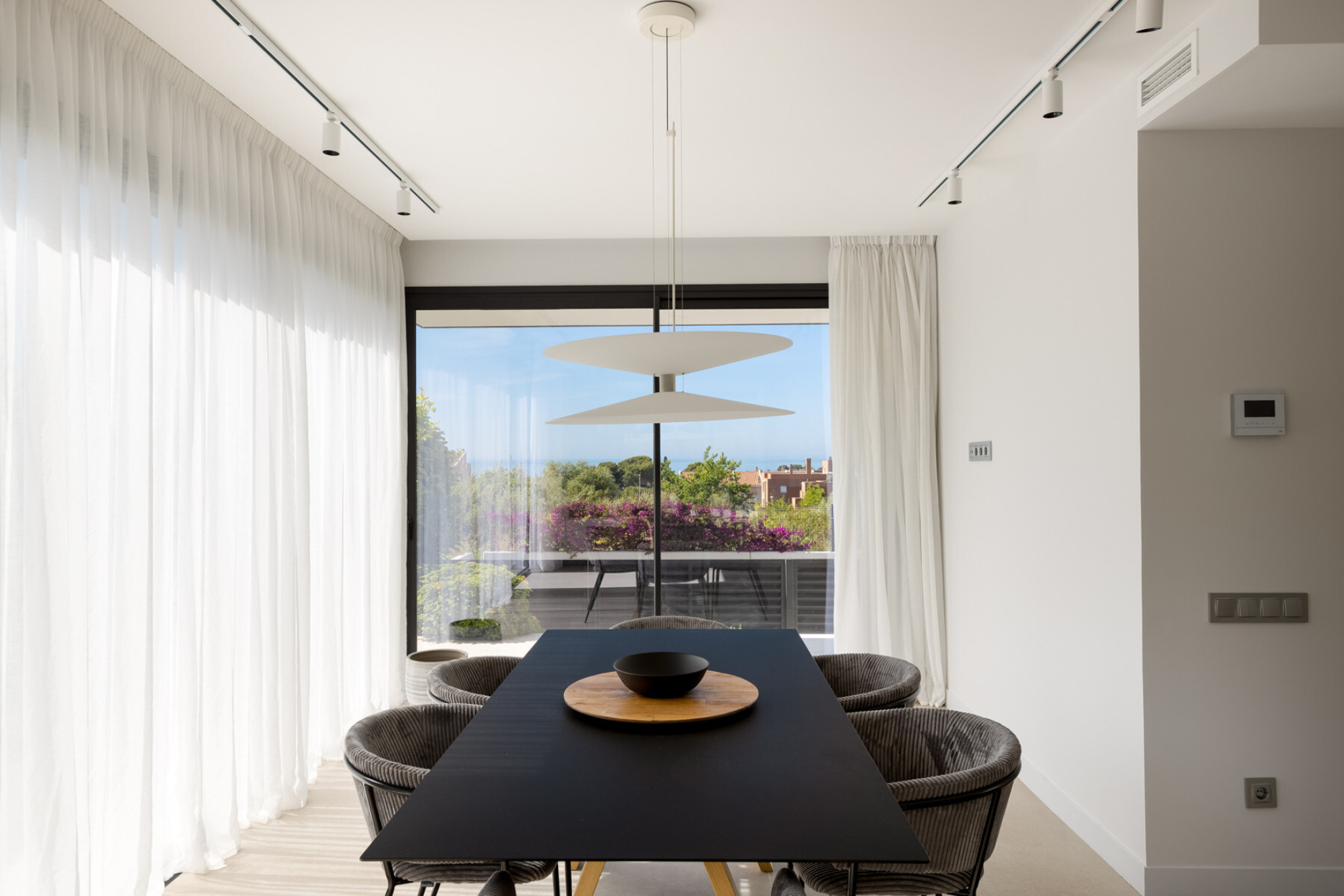  Exclusive contemporary style house, with sea views, in Montgat - 物件實景