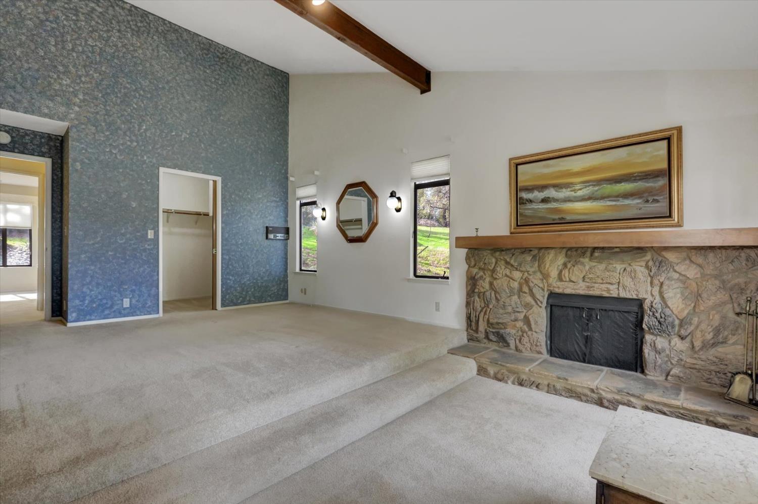 Grass Valley, California, 95949, United States, 3 Bedrooms Bedrooms, ,3 BathroomsBathrooms,Residential,For Sale,1990483