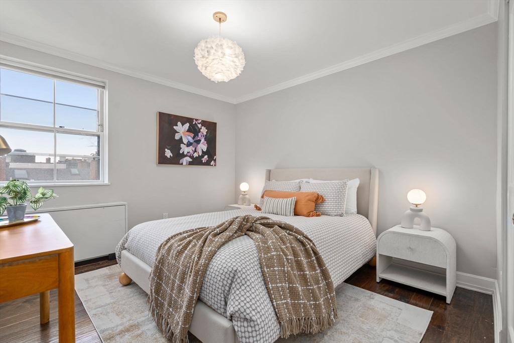 Boston, Massachusetts, 02114, United States, 2 Bedrooms Bedrooms, ,1 BathroomBathrooms,Residential,For Sale,1838865