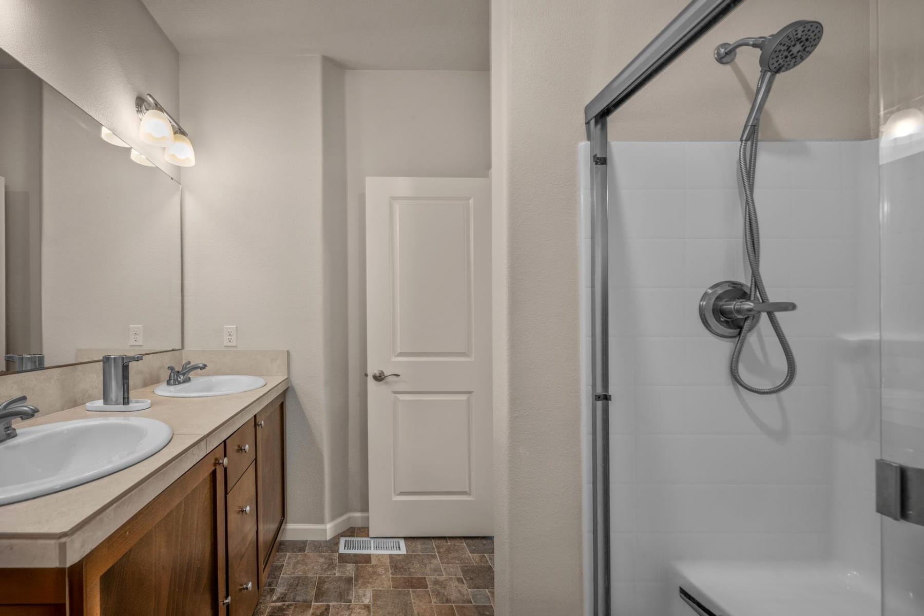  28826 SW VILLEBOIS DR Wilsonville, OR 97070 - 物件實景