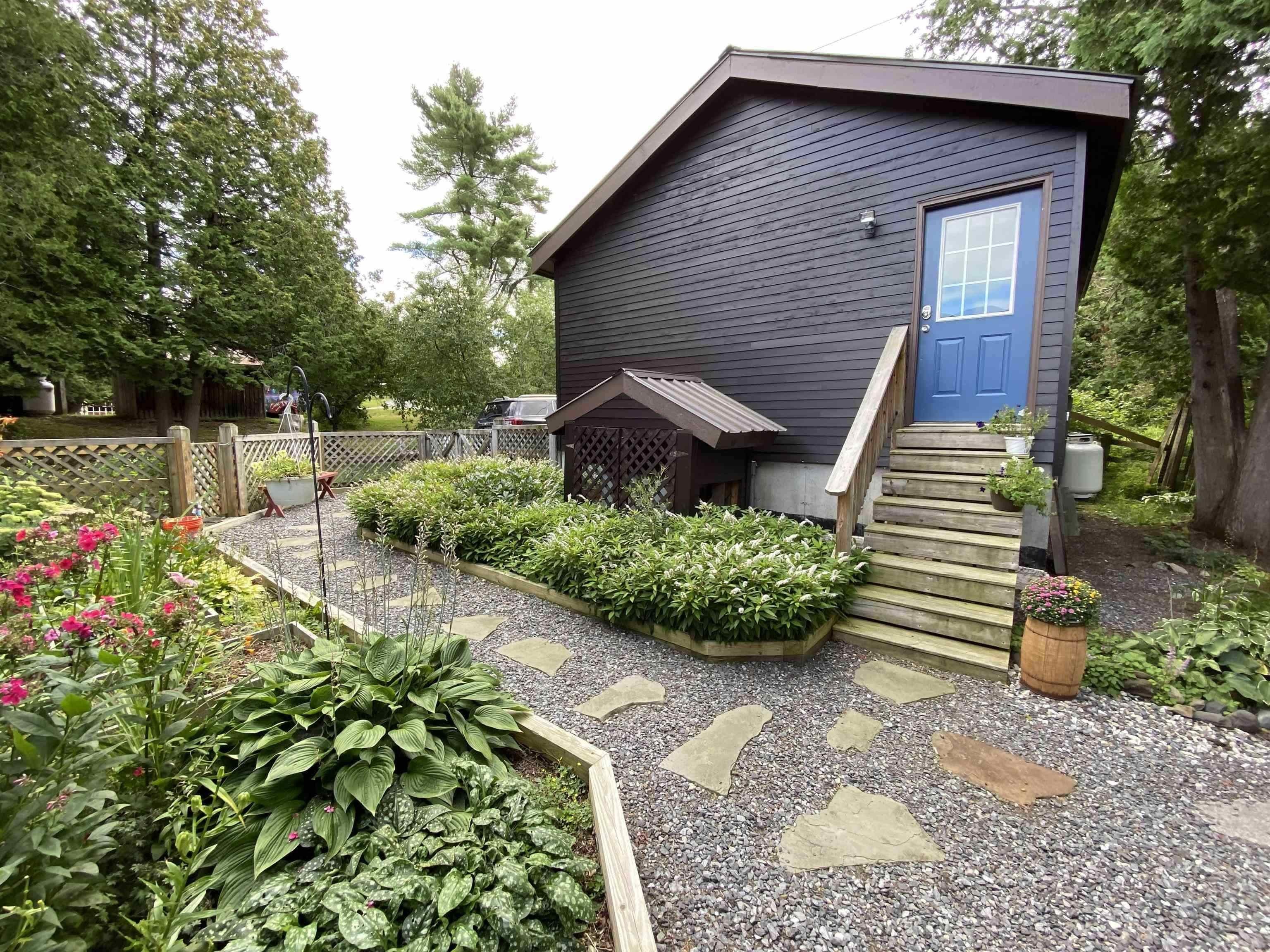 Glover, Vermont, 05875, United States, 3 Bedrooms Bedrooms, ,2 BathroomsBathrooms,Residential,For Sale,1930087