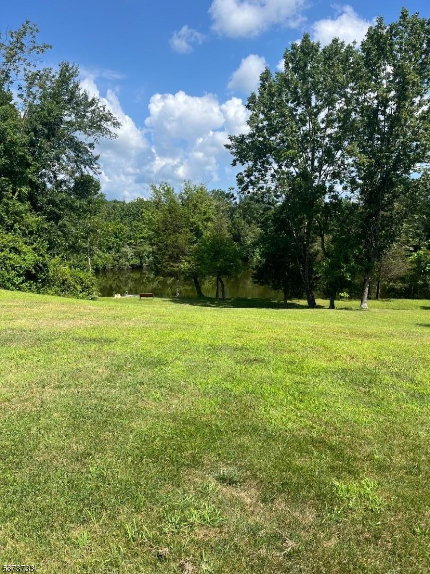 Columbia, New Jersey, 07832, United States, 3 Bedrooms Bedrooms, ,3 BathroomsBathrooms,Residential,For Sale,1977170