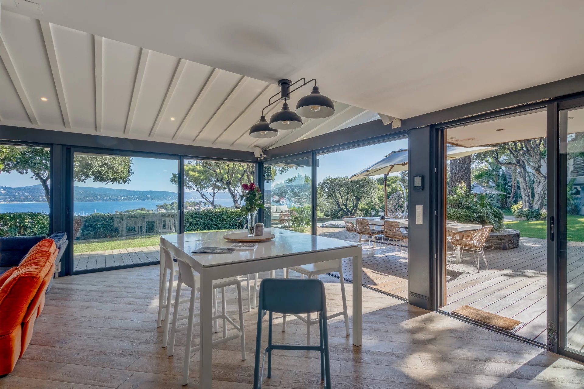 Cavalaire-sur-Mer, Provence-Alpes-Côte d’Azur, 83240, FR, 7 Bedrooms Bedrooms, ,9 BathroomsBathrooms,Residential,For Sale,1987792