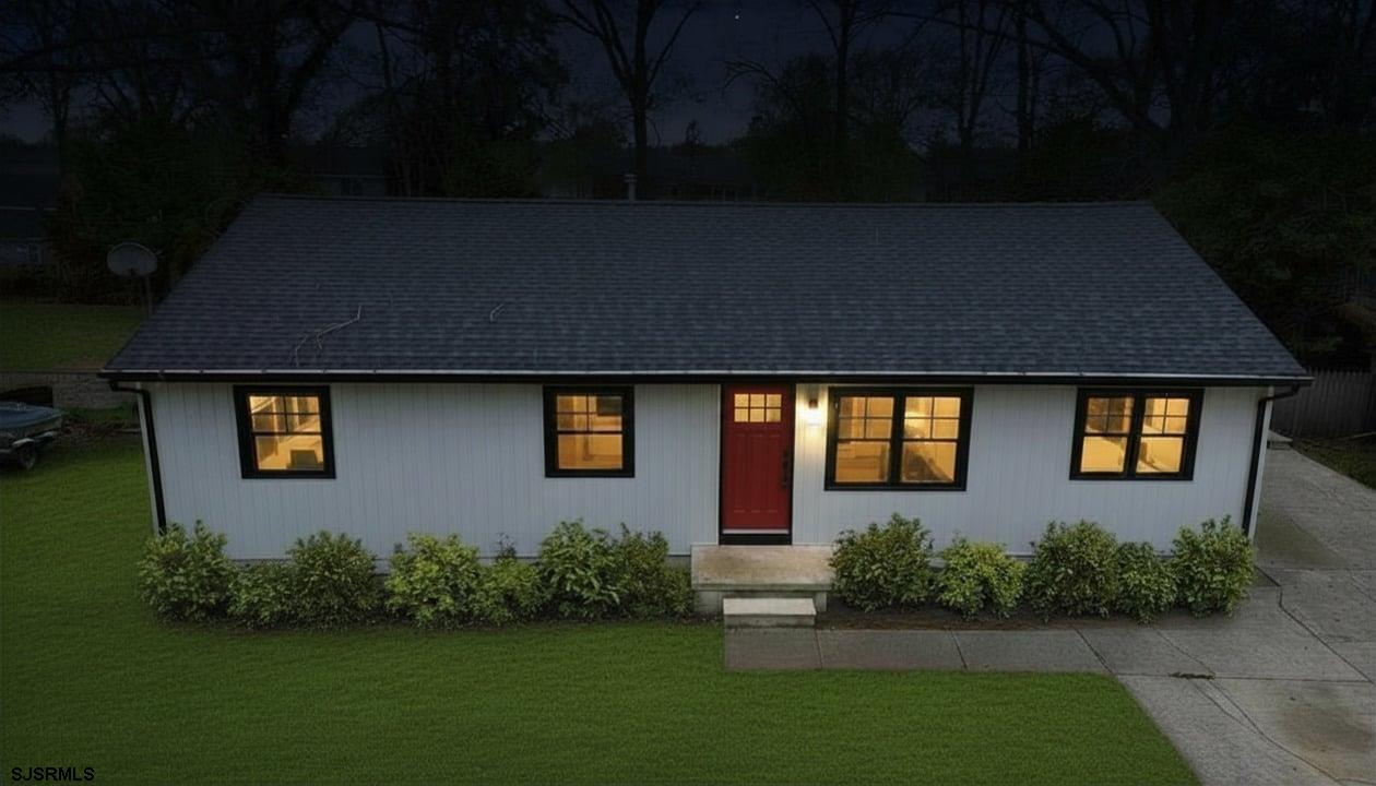 Somers Point, New Jersey, 08244, United States, 4 Bedrooms Bedrooms, ,3 BathroomsBathrooms,Residential,For Sale,2040351