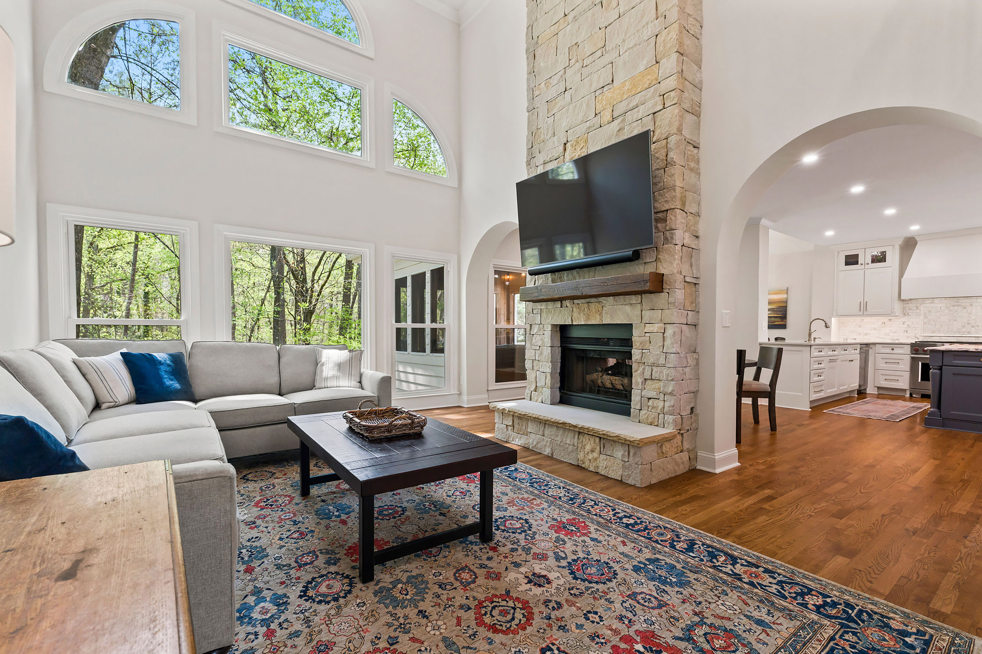  Roswell Home Blends Charm, Privacy and Location - 物件實景