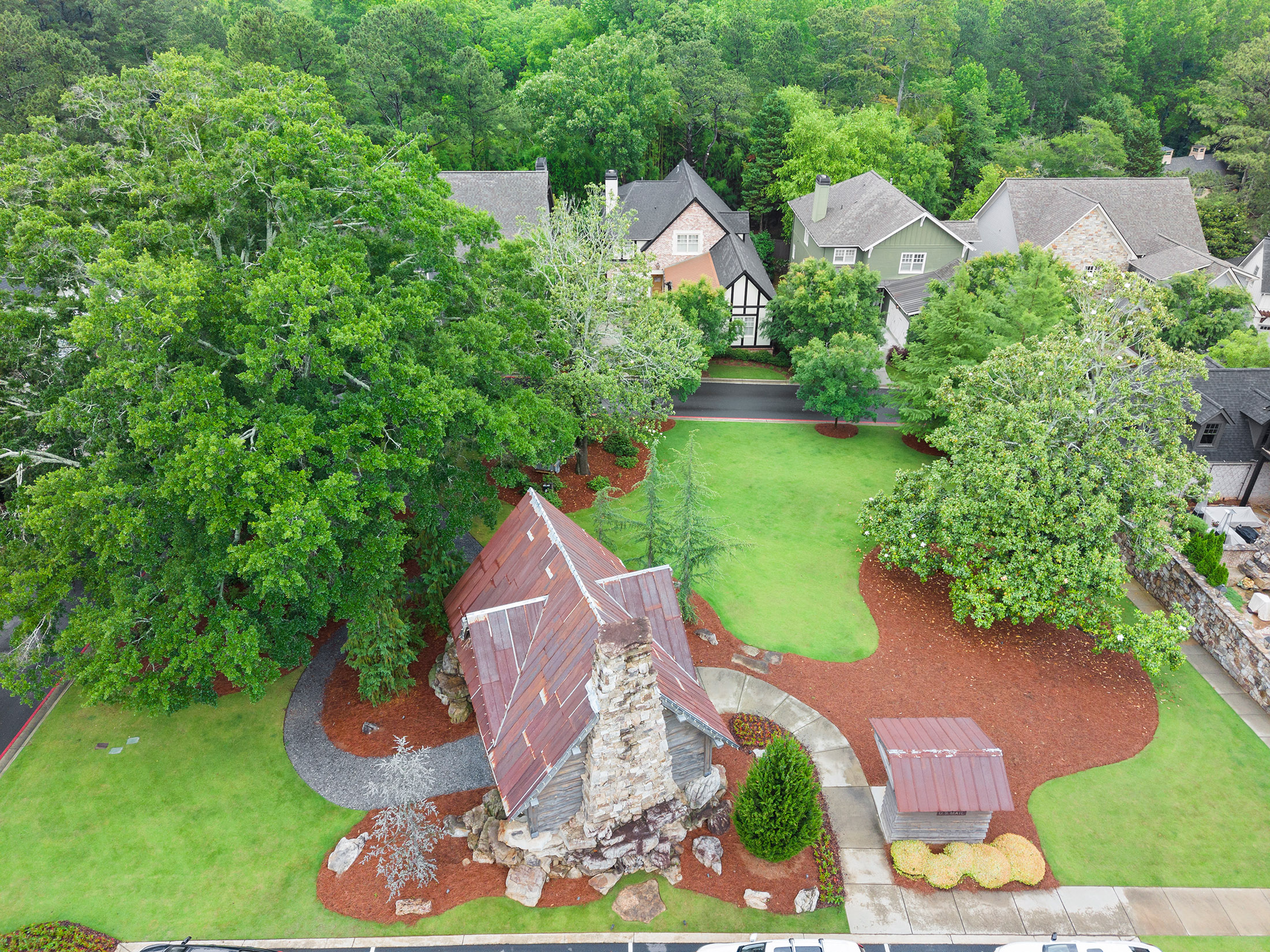  Enchanting Sanctuary Nestled within an Exclusive Enclave of Homes - 物件實景