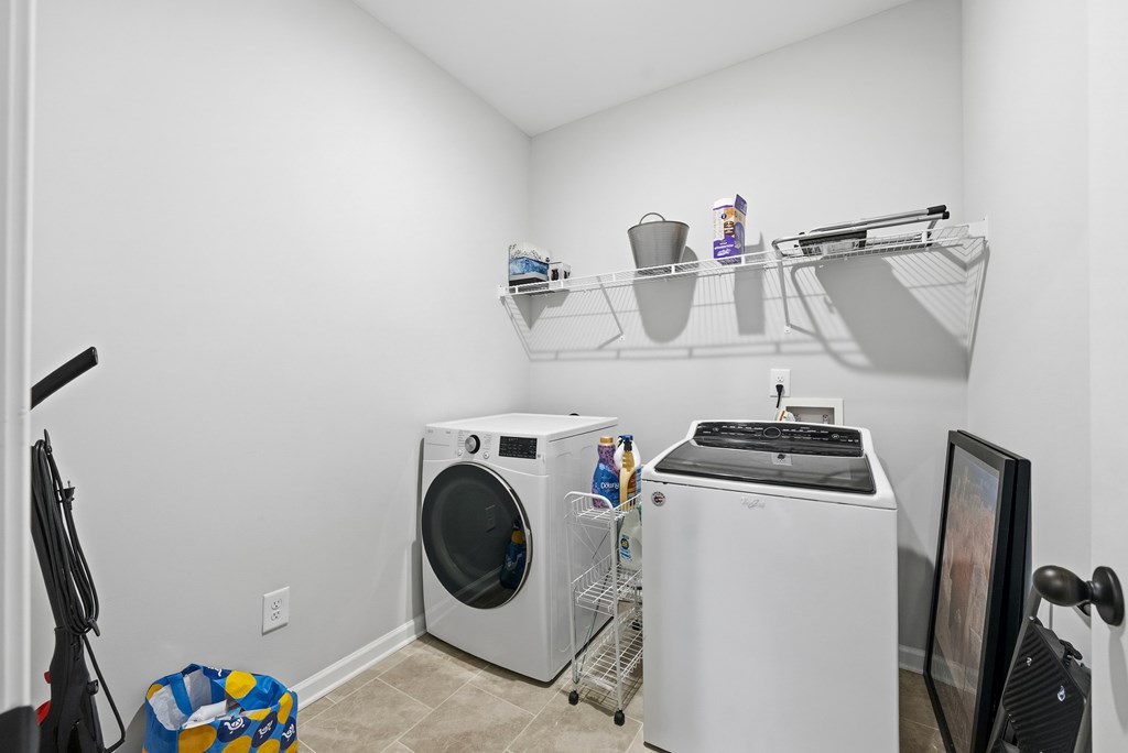 Fortson, Georgia, 31808, United States, 5 Bedrooms Bedrooms, ,5 BathroomsBathrooms,Residential,For Sale,1996053