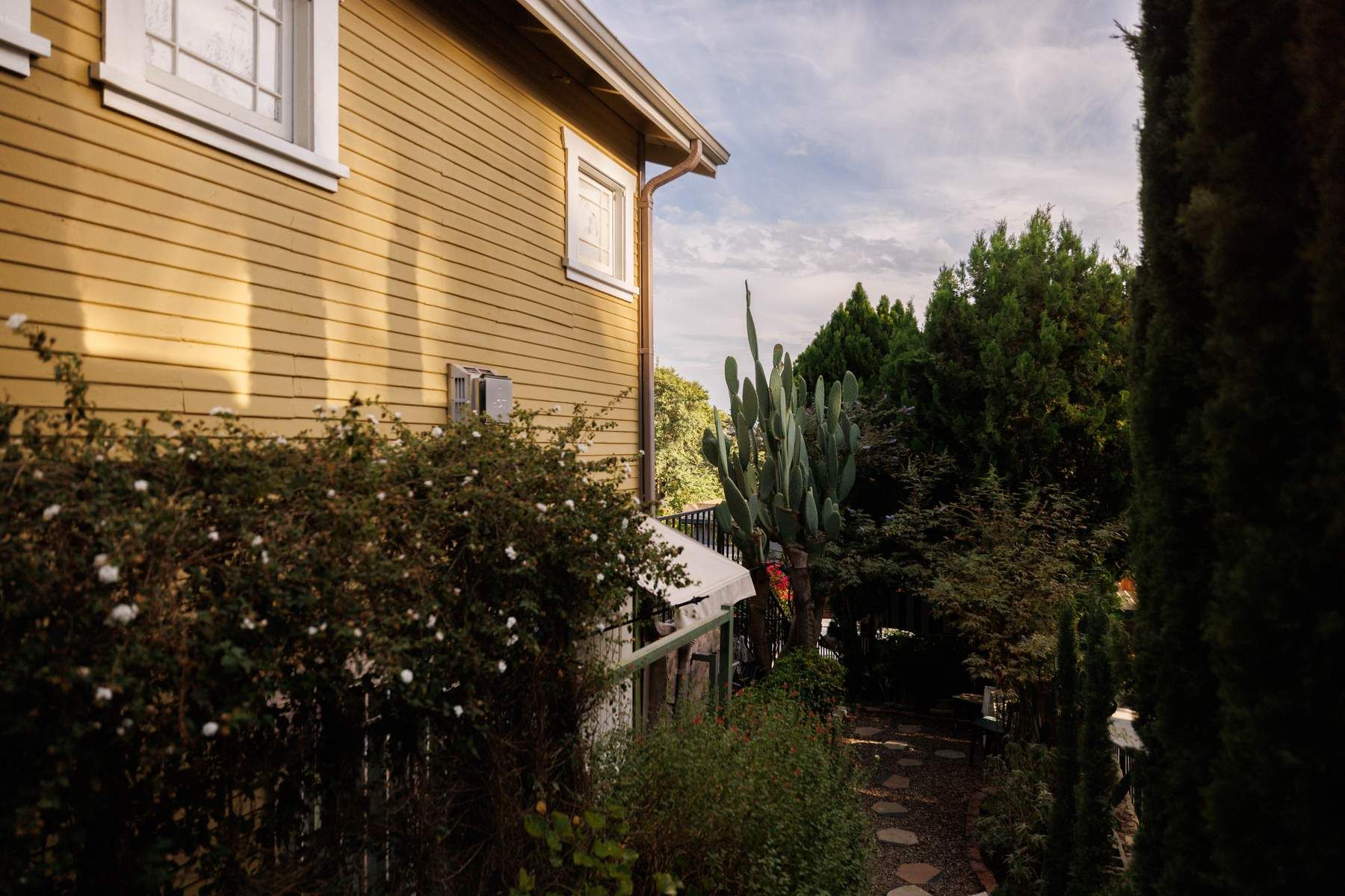  6205 Vidette Street - 物件實景