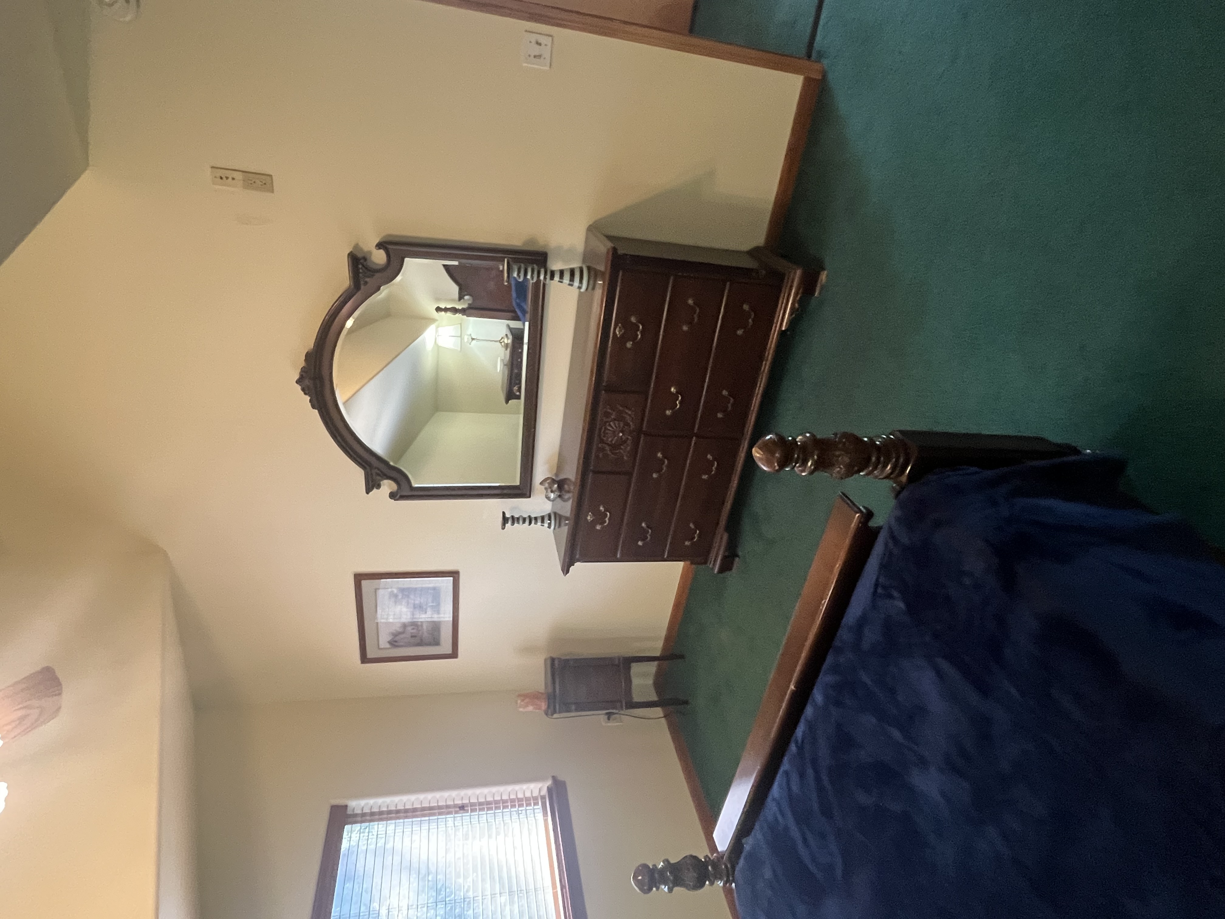Sandpoint, Idaho, 83864, United States, 5 Bedrooms Bedrooms, ,3 BathroomsBathrooms,Residential,For Sale,1792102