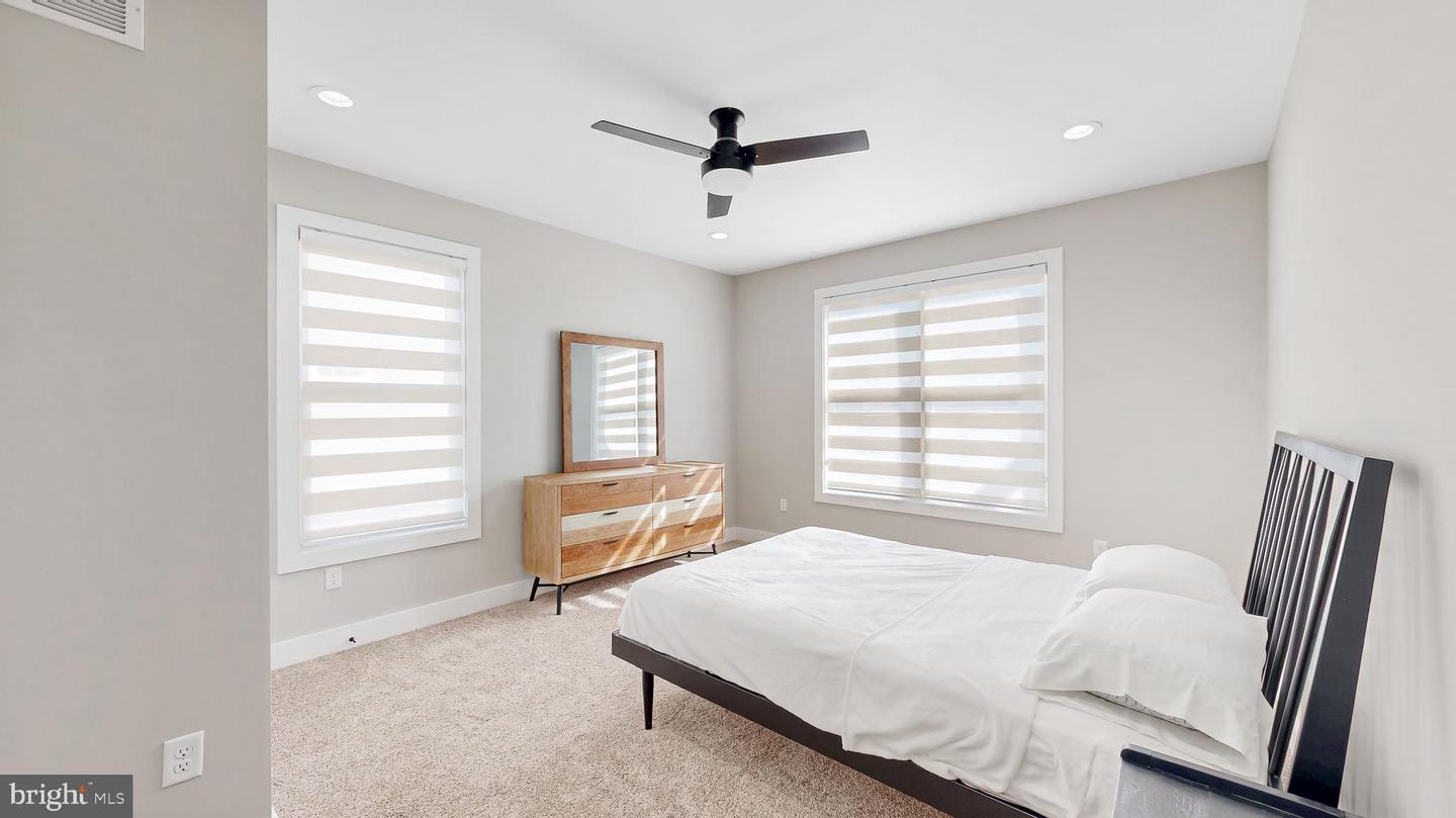 LEWES, Delaware, 19958, United States, 5 Bedrooms Bedrooms, ,7 BathroomsBathrooms,Residential,For Sale,1989878