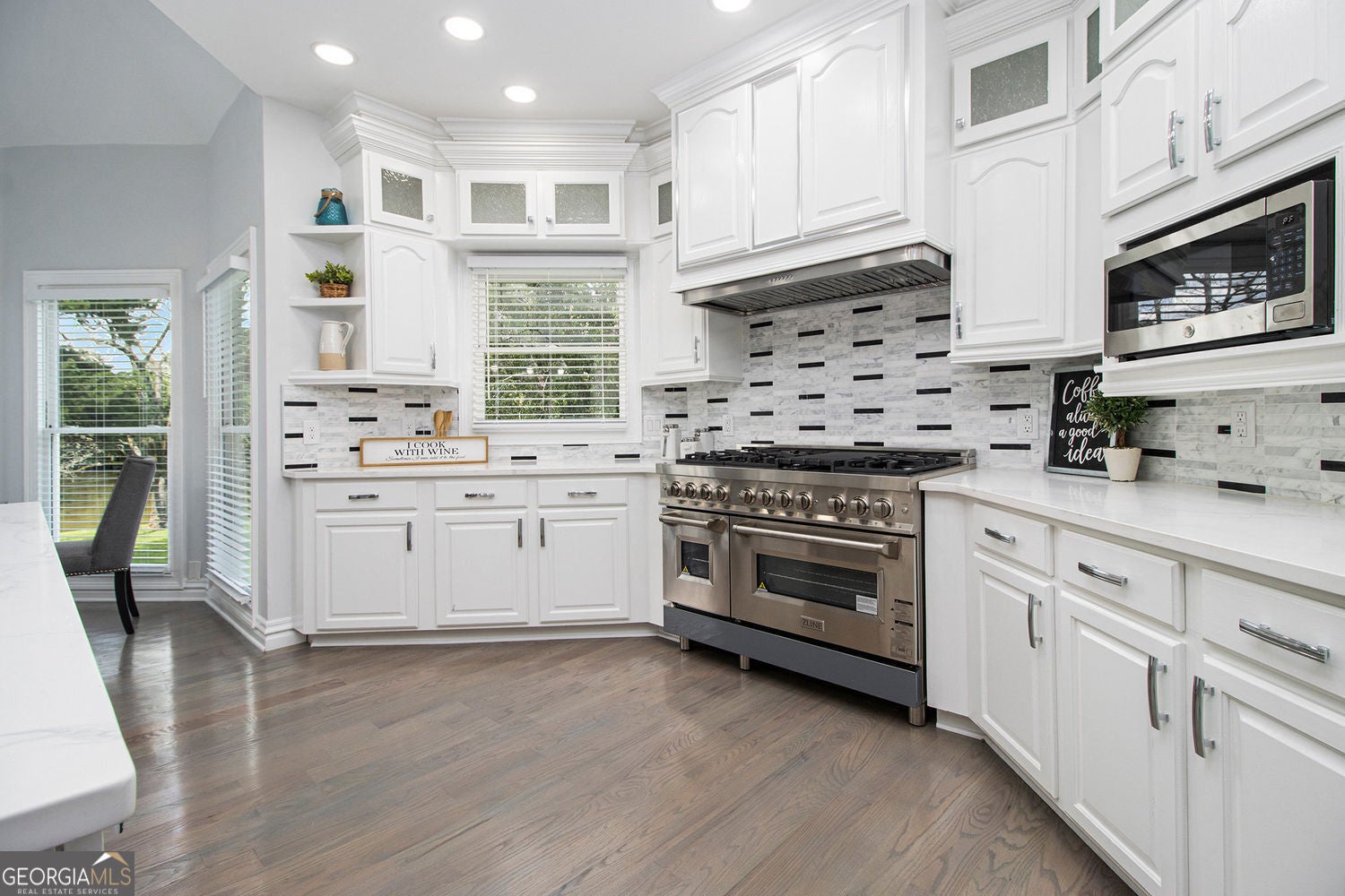 Lithonia, Georgia, 30058, United States, 5 Bedrooms Bedrooms, ,5 BathroomsBathrooms,Residential,For Sale,1863346