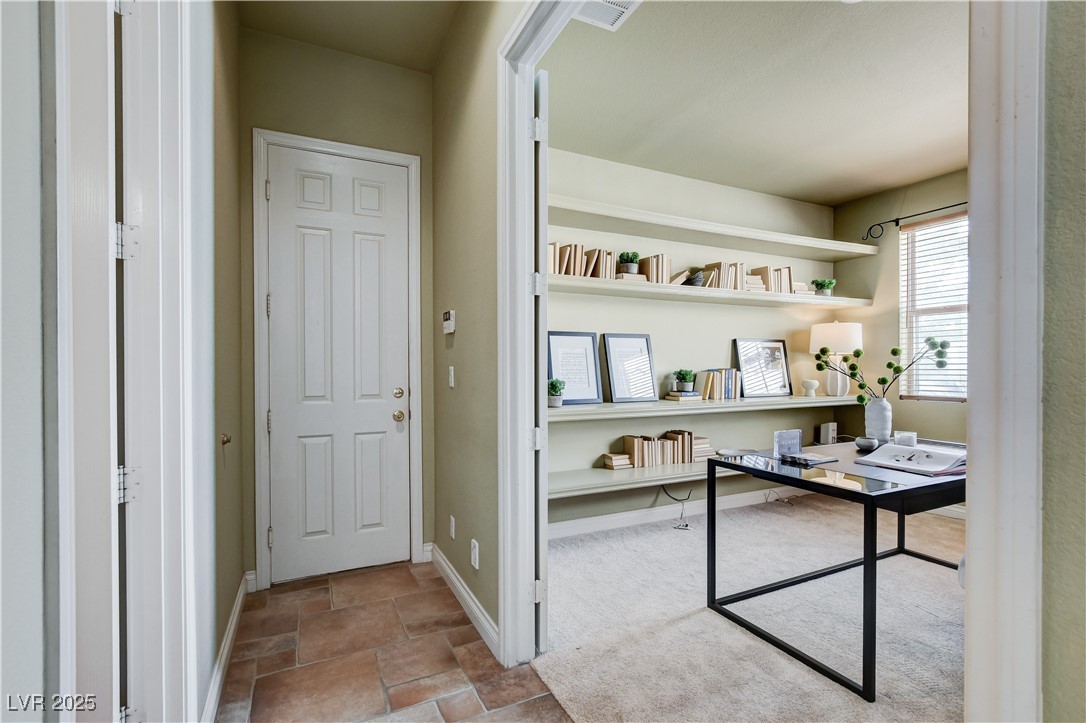 Henderson, Nevada, 89052, United States, 5 Bedrooms Bedrooms, ,4 BathroomsBathrooms,Residential,For Sale,1989374