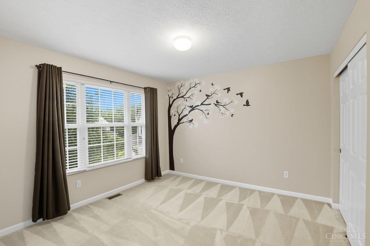 Liberty Twp, Ohio, 45011, United States, 4 Bedrooms Bedrooms, ,3 BathroomsBathrooms,Residential,For Sale,1961046