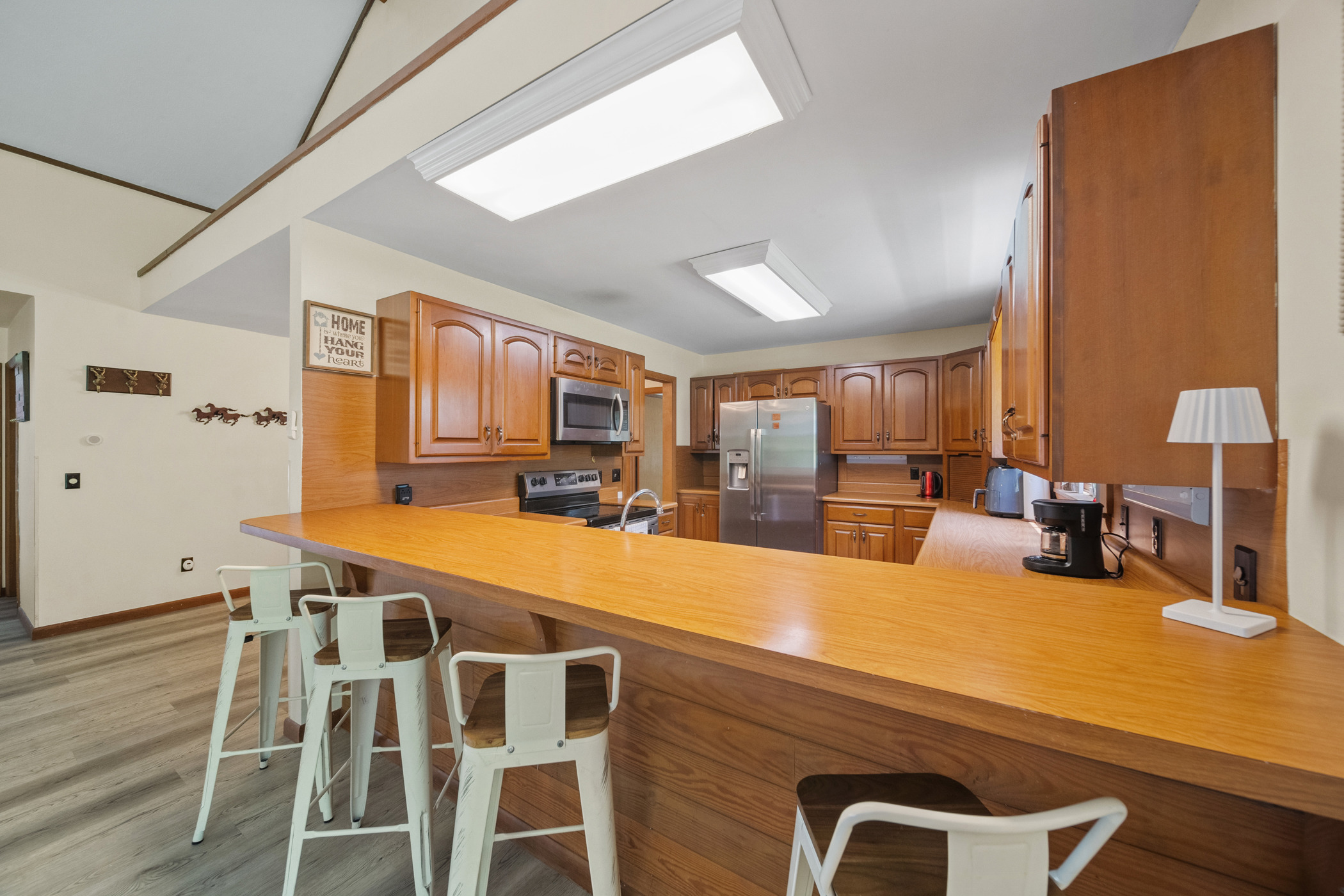 Gatlinburg, Tennessee, 37738, United States, 4 Bedrooms Bedrooms, ,3 BathroomsBathrooms,Residential,For Sale,1974957