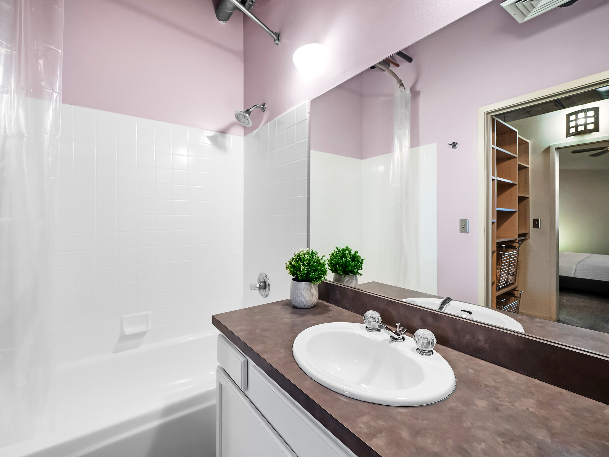  290 W 12th Avenue, Denver, CO, 80204 - 物件實景