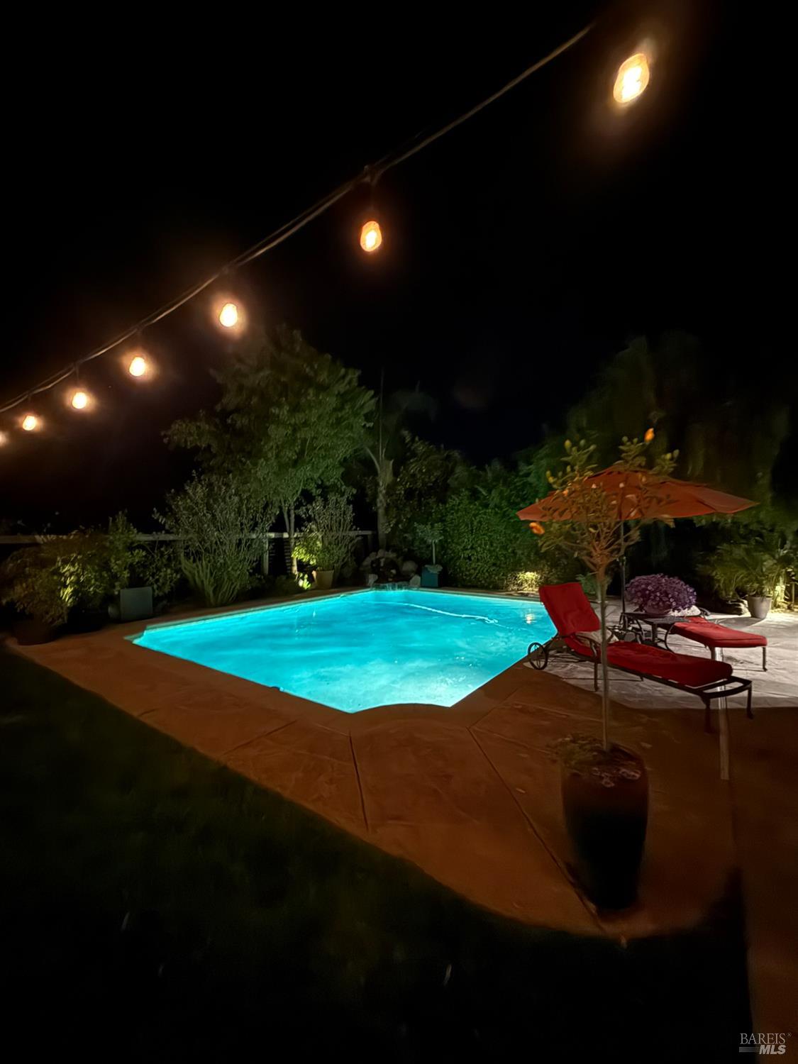 Windsor, California, 95492, United States, 4 Bedrooms Bedrooms, ,3 BathroomsBathrooms,Residential,For Sale,1942118