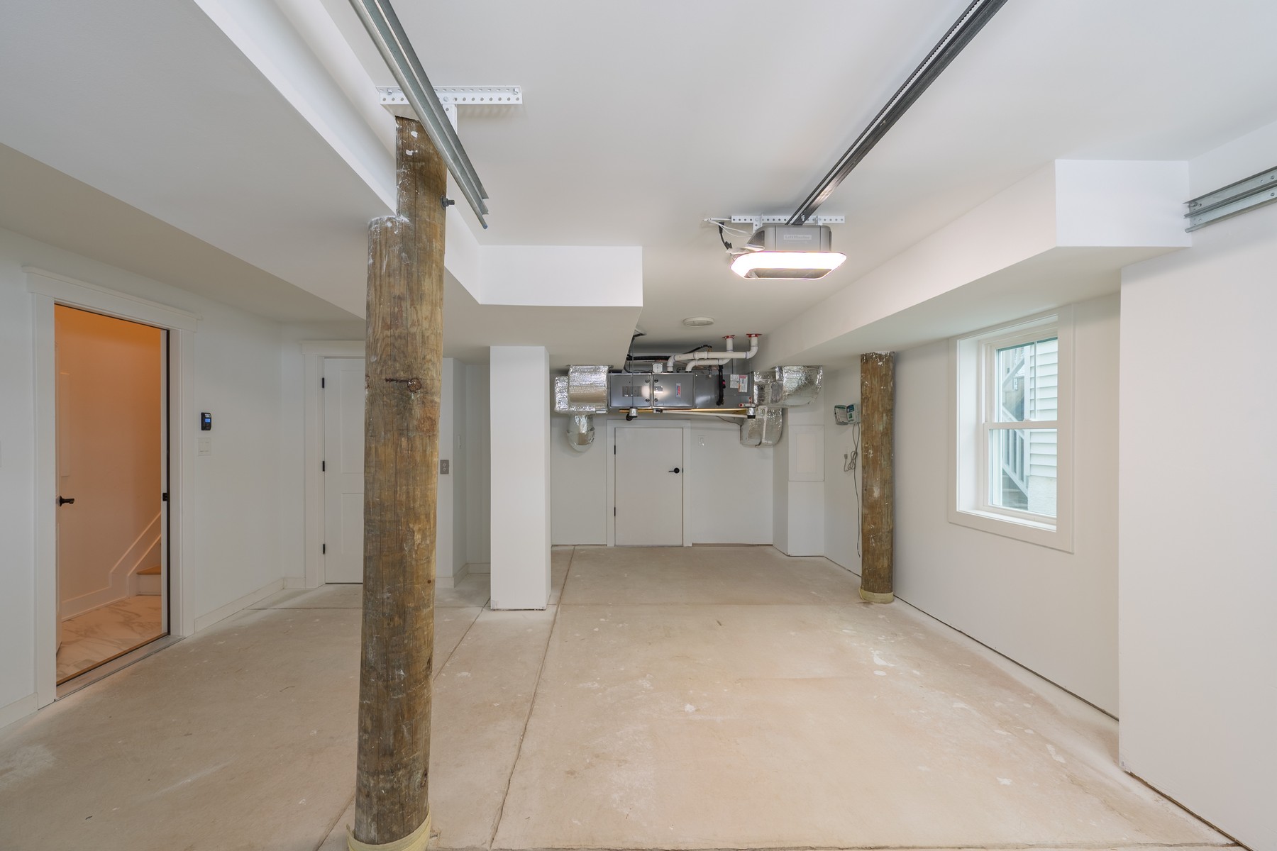  5512 Asbury Avenue - 物件實景