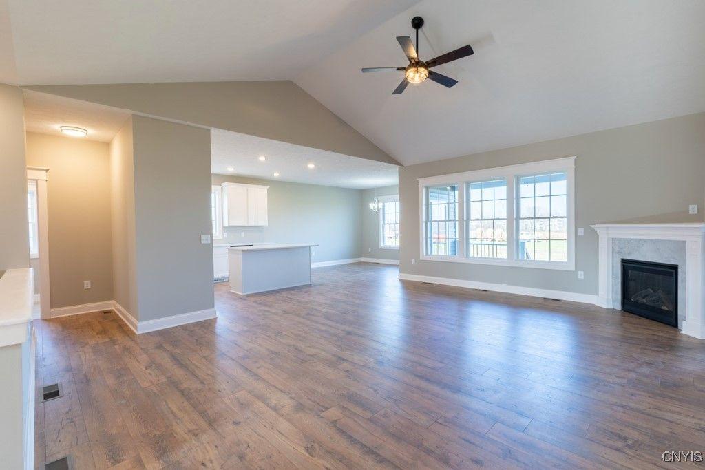 Baldwinsville, New York, 13027, United States, 2 Bedrooms Bedrooms, ,2 BathroomsBathrooms,Residential,For Sale,1868544
