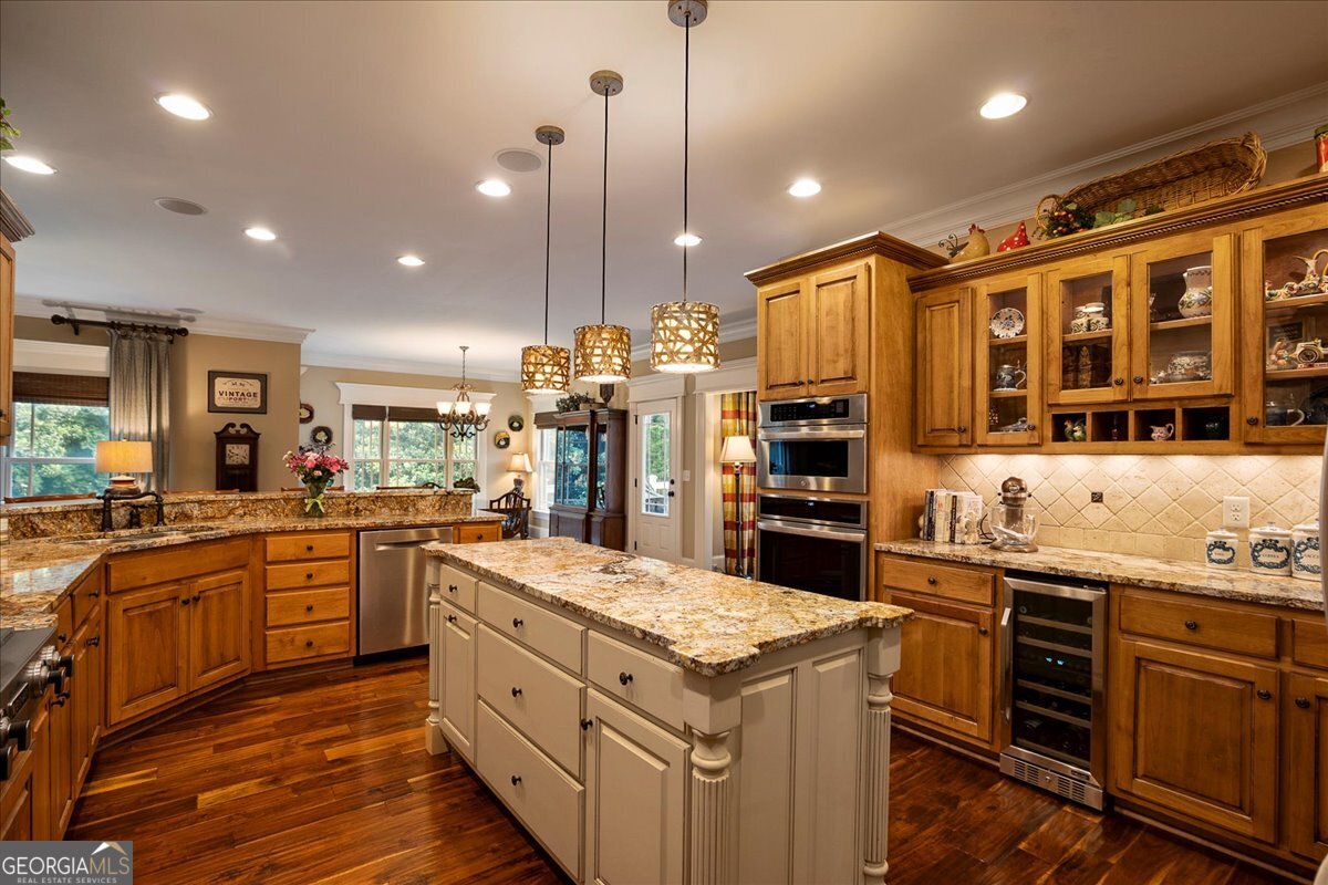 Athens, Georgia, 30606, United States, 5 Bedrooms Bedrooms, ,5 BathroomsBathrooms,Residential,For Sale,1848917