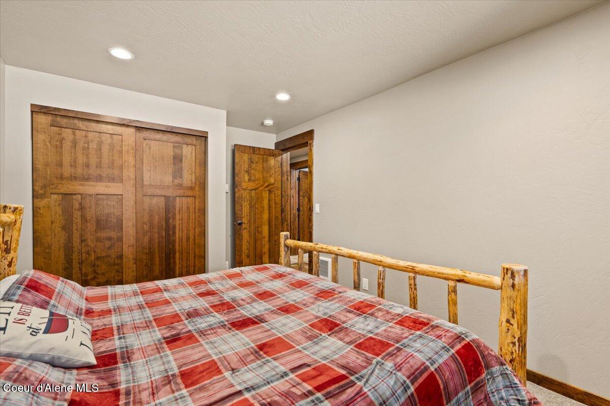 Priest Lake, Idaho, 83856, United States, 3 Bedrooms Bedrooms, ,Residential,For Sale,1987358