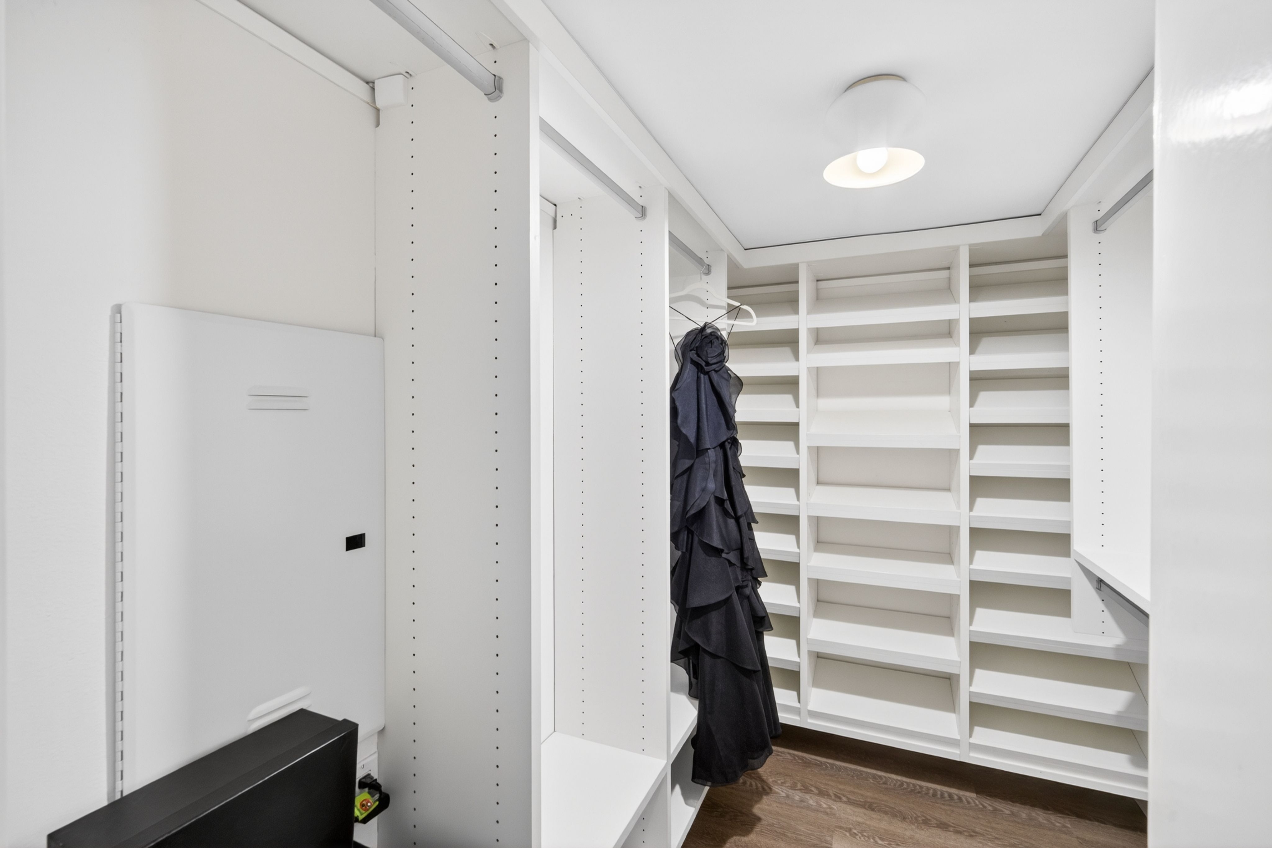  956 Tia Juana Street, Laguna Beach, CA 92651 - 物件實景