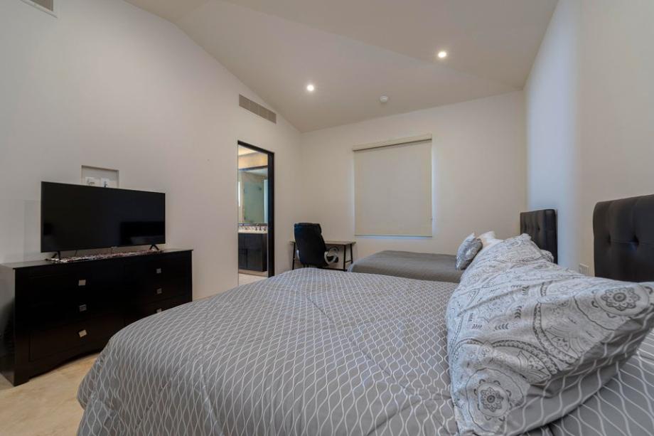 Via de Niza, Los Cabos, Baja California Sur, 23456, Mexico, 4 Bedrooms Bedrooms, ,4 BathroomsBathrooms,Residential,For Sale,Via de Niza,1640124