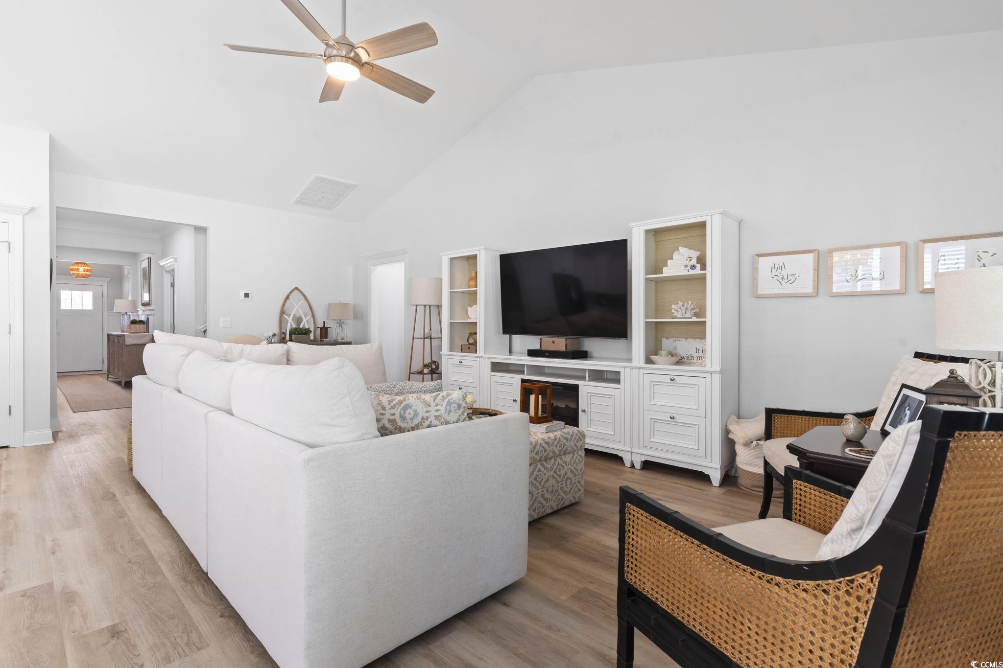 North Myrtle Beach, South Carolina, 29582, United States, 4 Bedrooms Bedrooms, ,3 BathroomsBathrooms,Residential,For Sale,1795163