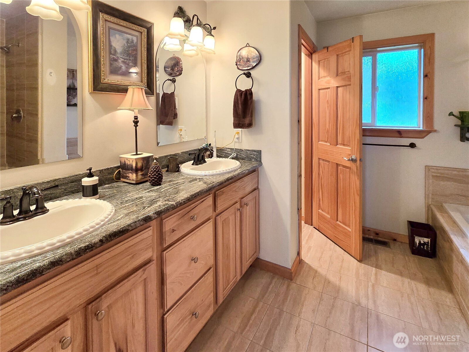 Camano Island, Washington, 98277, United States, 3 Bedrooms Bedrooms, ,3 BathroomsBathrooms,Residential,For Sale,2003067