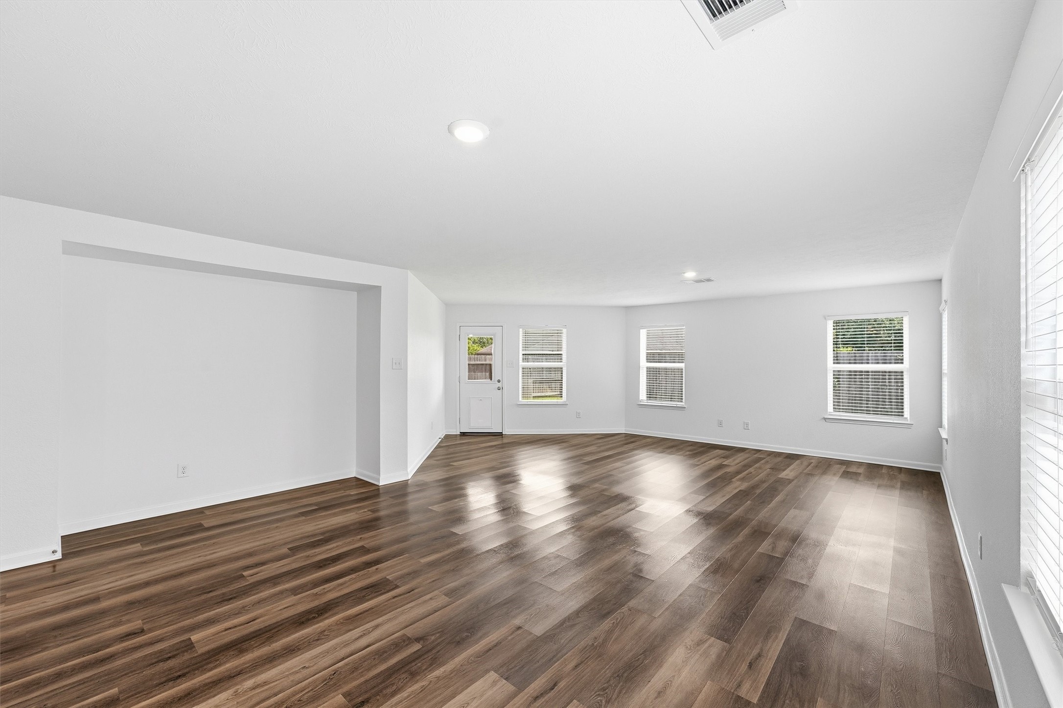  20517 Fitzwilliam Lane - 物件實景