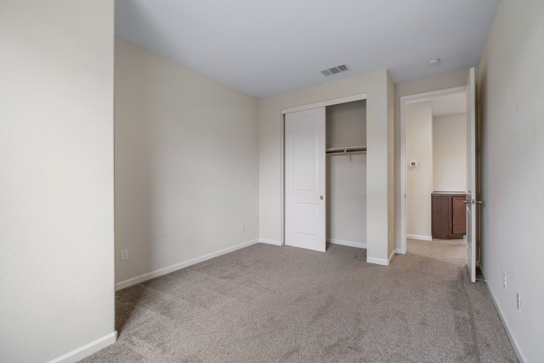  Two Story Walking Distance to Red Hawk Golf Course - 物件實景