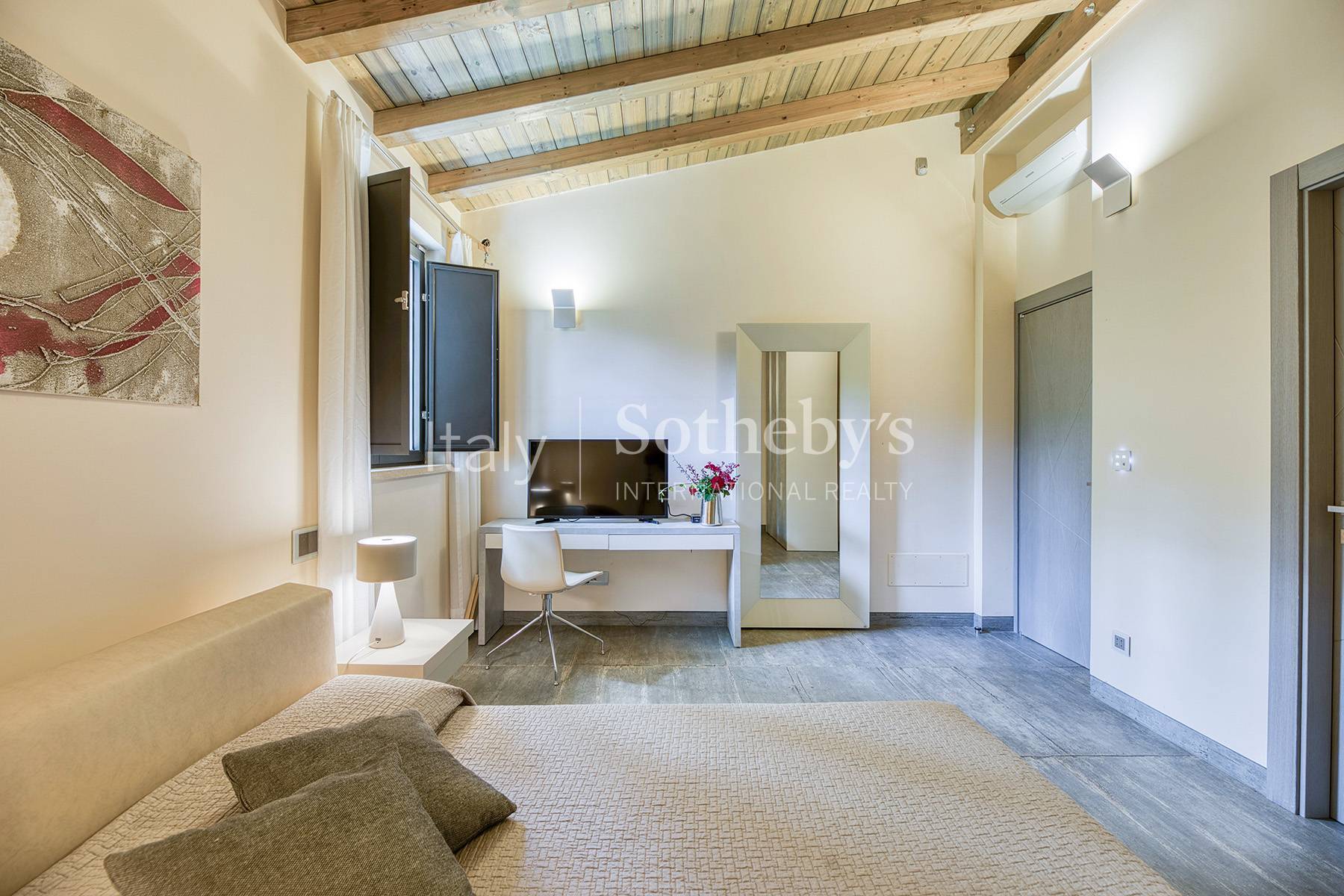  Prestigious Country Estate with Two Independent Residences - 物件實景