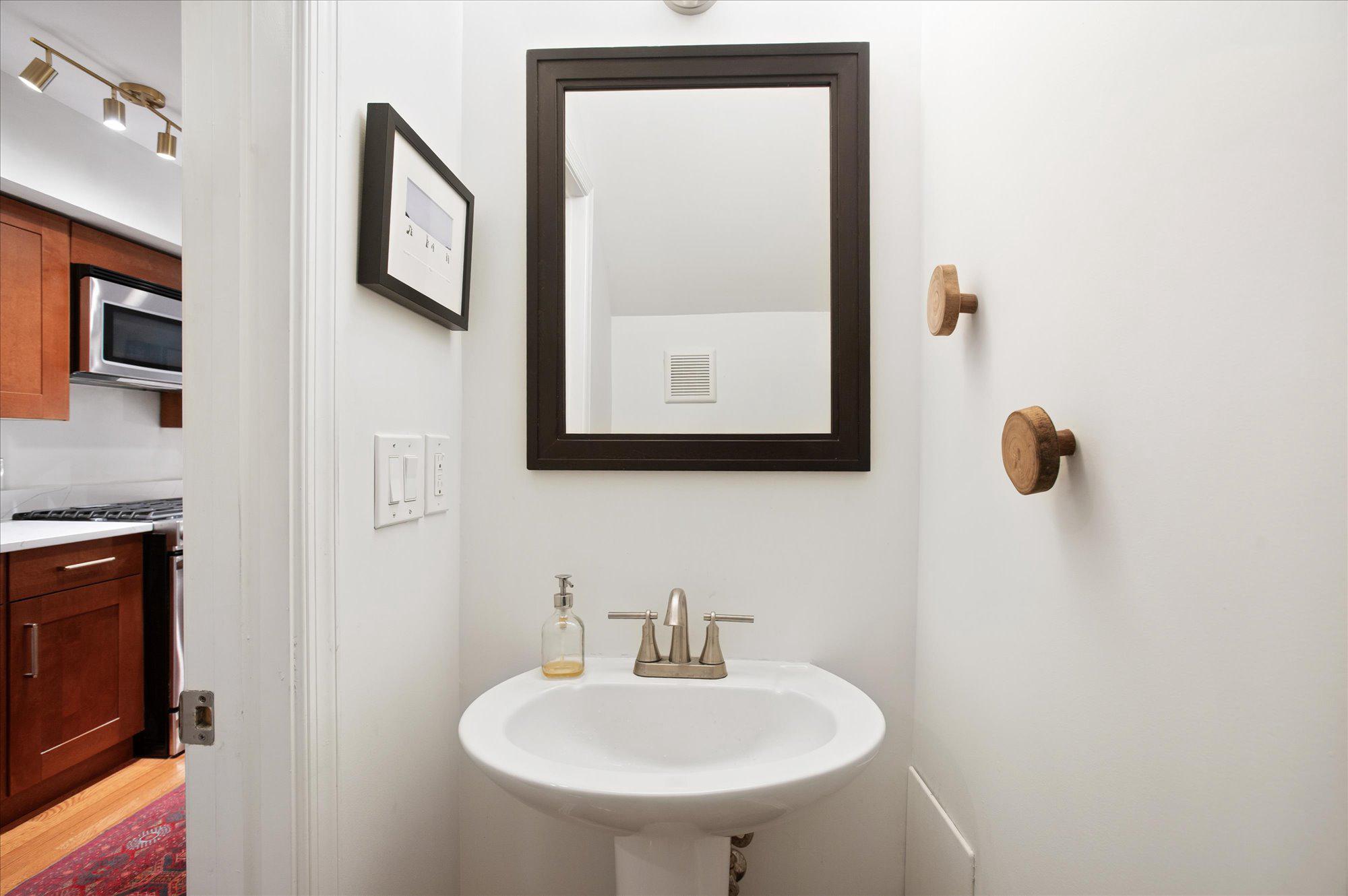  924 9th Street NE, Washington, DC, 20002 - 物件實景