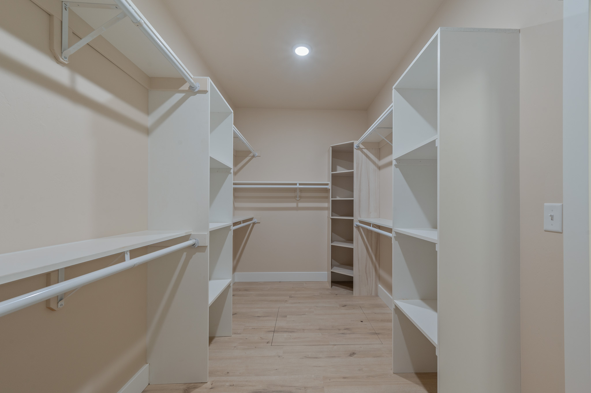 East Helena, Montana, 59635, United States, 4 Bedrooms Bedrooms, ,2 BathroomsBathrooms,Residential,For Sale,1976463